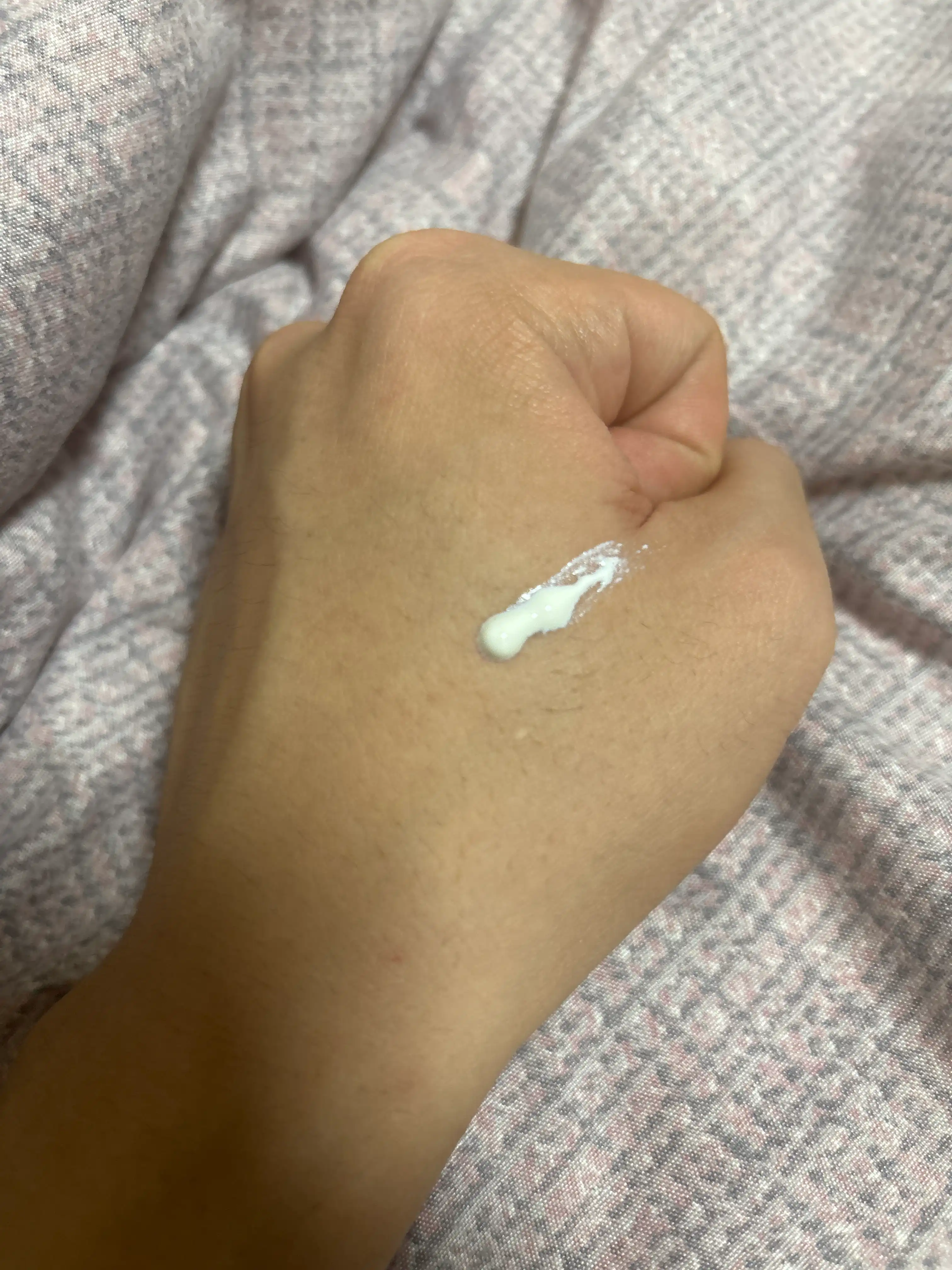 언니의파우치 리뷰 이미지 3 - [청귤 비타C 잡티 톤업크림]