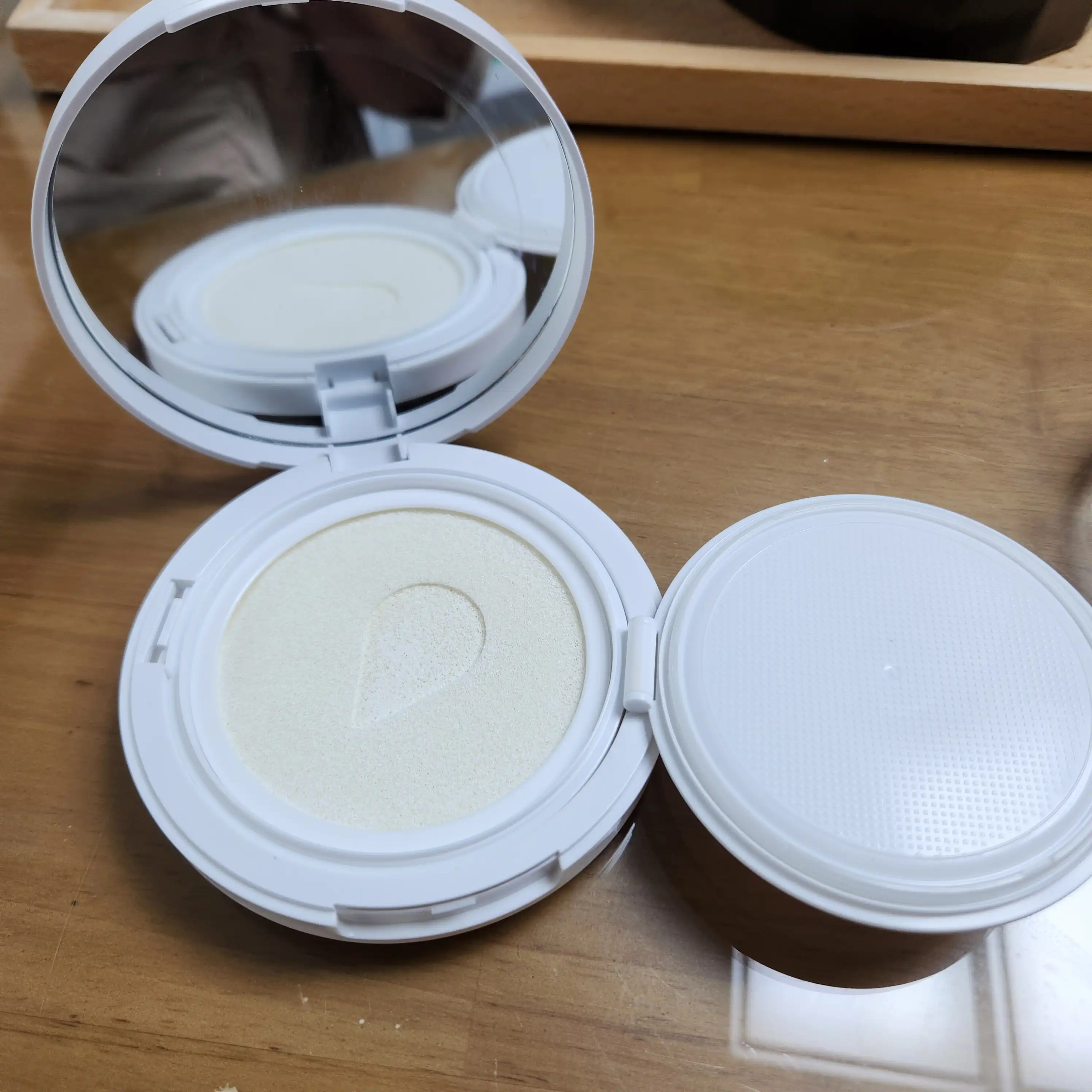 언니의파우치 리뷰 이미지 3 - [세이프온 마일드 선쿠션]