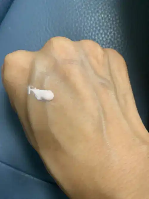 언니의파우치 리뷰 이미지 2 - [더마UV365 레드진정 톤업 선크림]