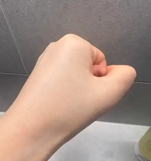 언니의파우치 리뷰 이미지 2 - [에센셜 스킨 누더 쿠션]