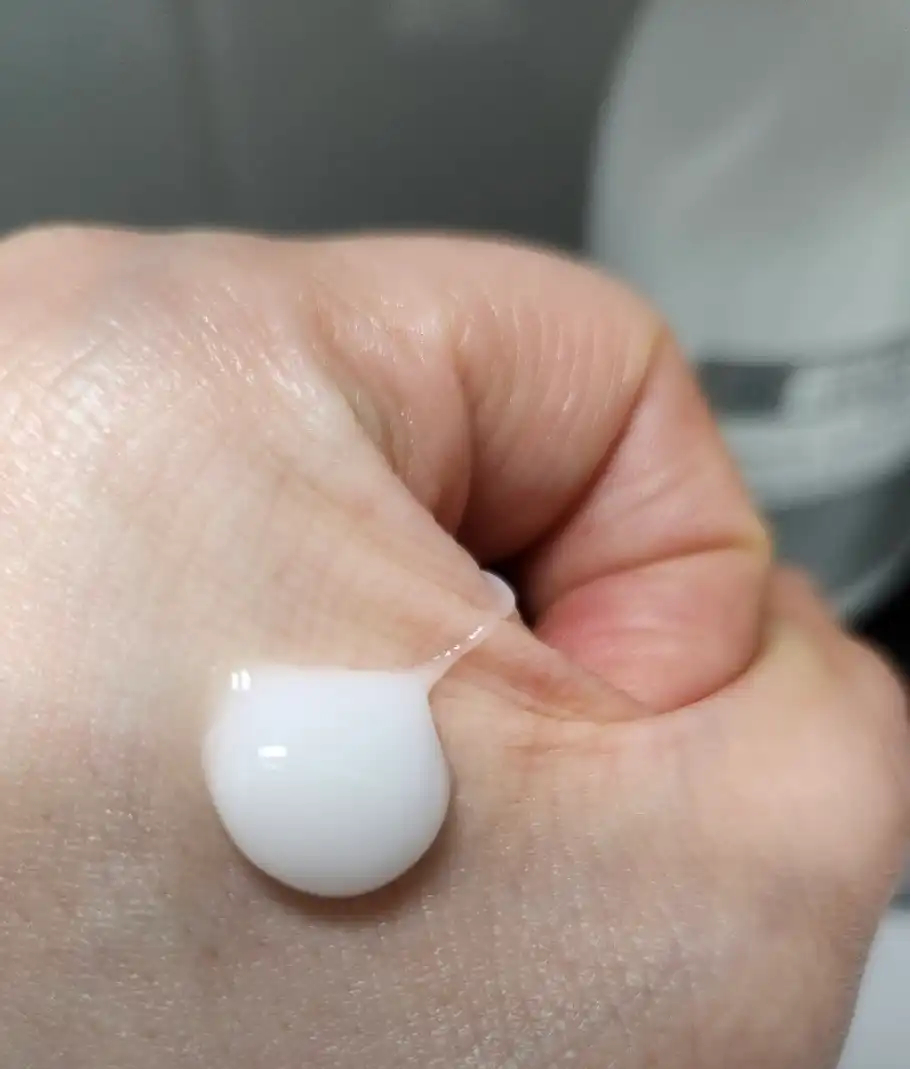 언니의파우치 리뷰 이미지 3 - [울트라 리페어 로션]