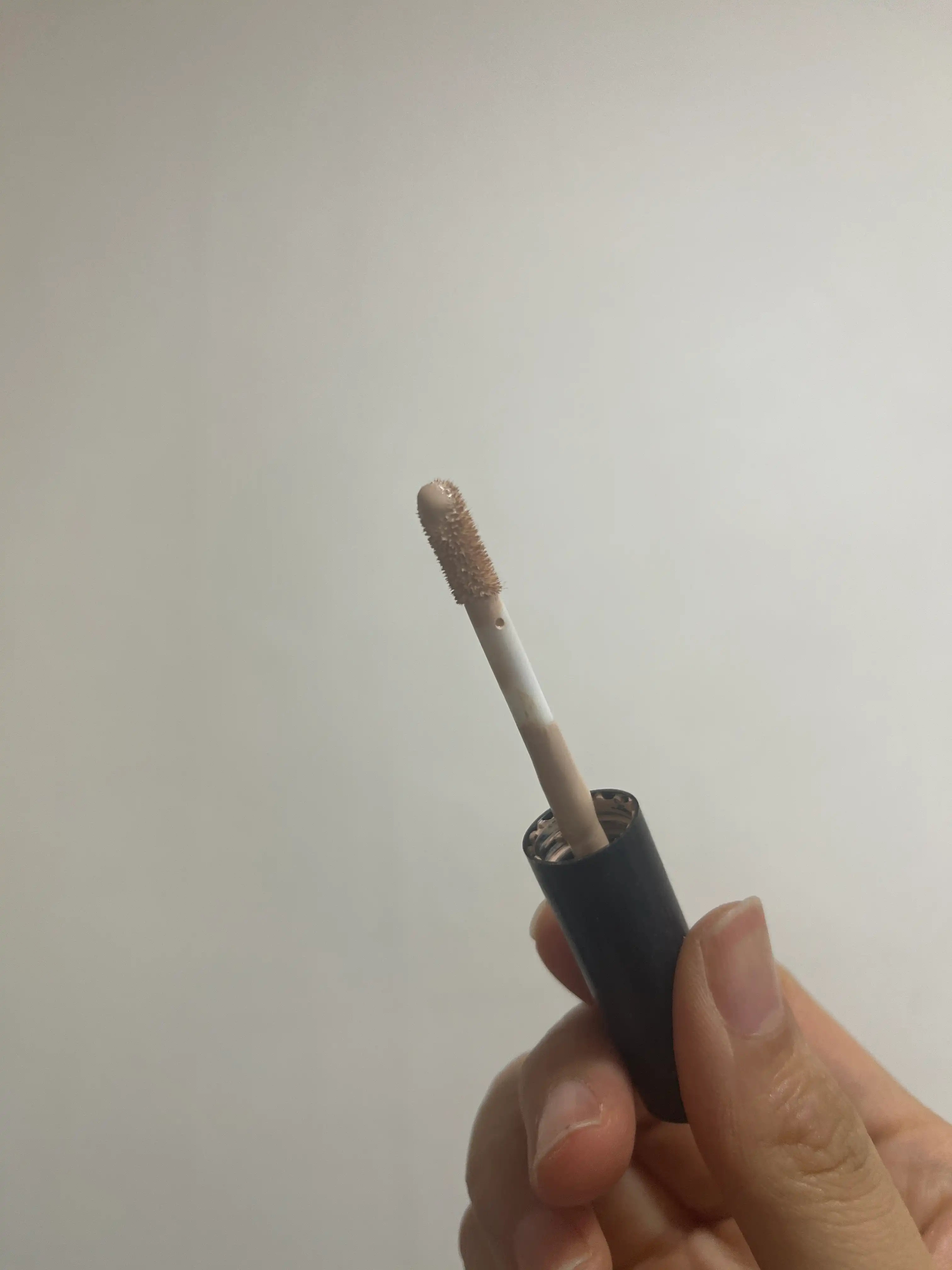 언니의파우치 리뷰 이미지 3 - [커버 퍼펙션 팁 컨실러]