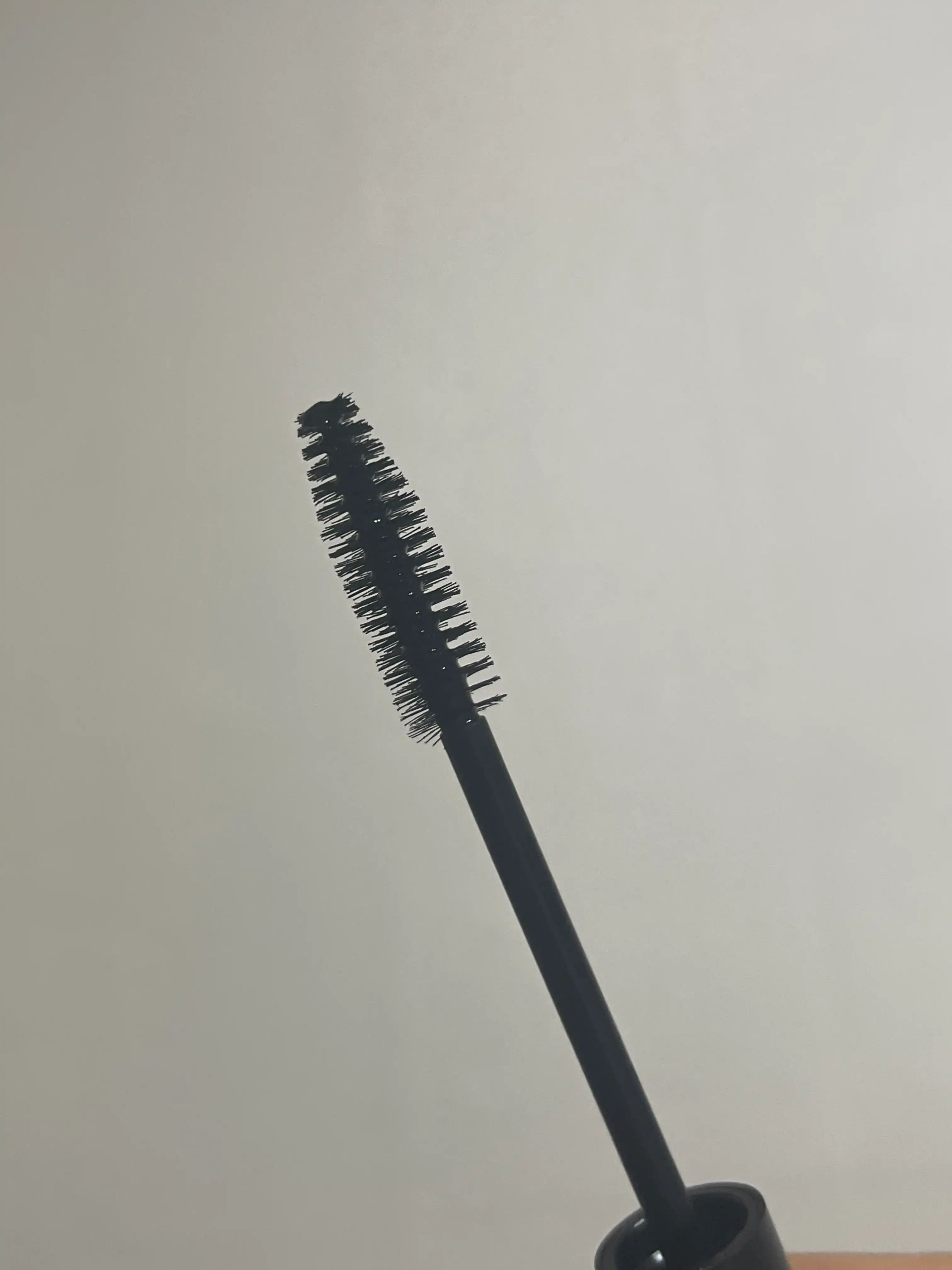 언니의파우치 리뷰 이미지 3 - [헤어테소로 새치커버마스카라]