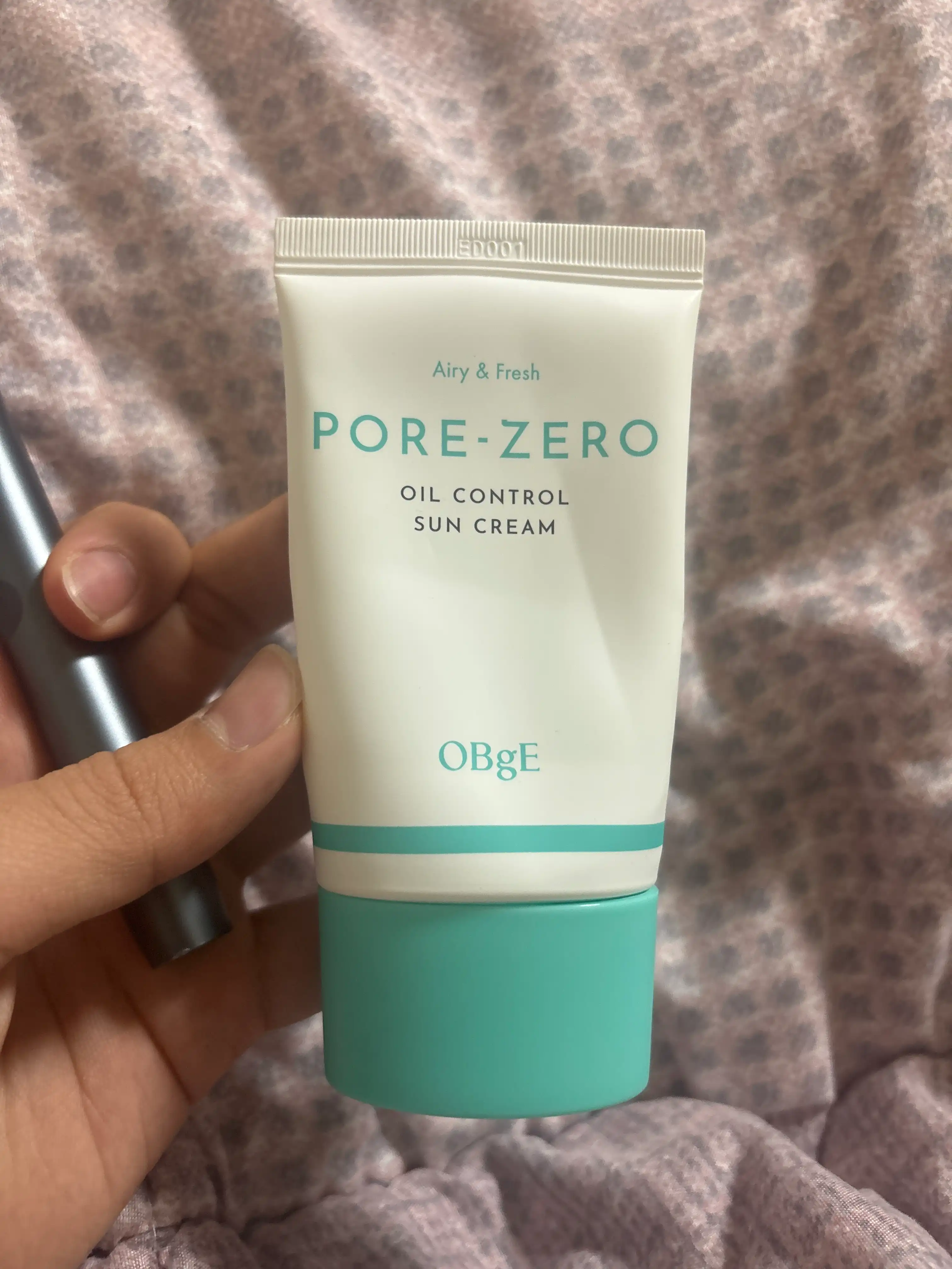 언니의파우치 리뷰 이미지 - [포어 제로 오일 컨트롤 선크림]