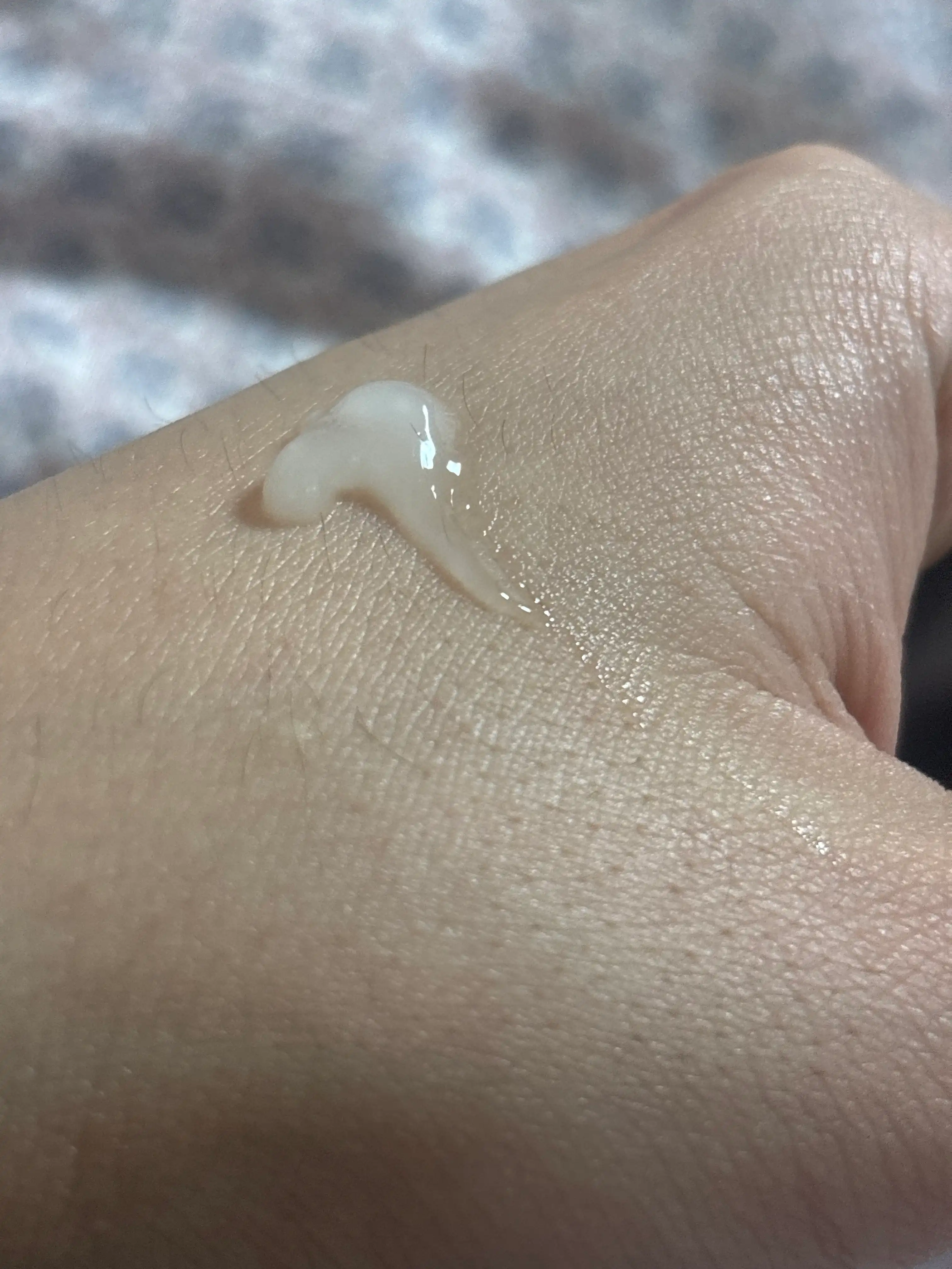 언니의파우치 리뷰 이미지 4 - [레드 블레미쉬 포 맨 올인원 오일 컷 로션]