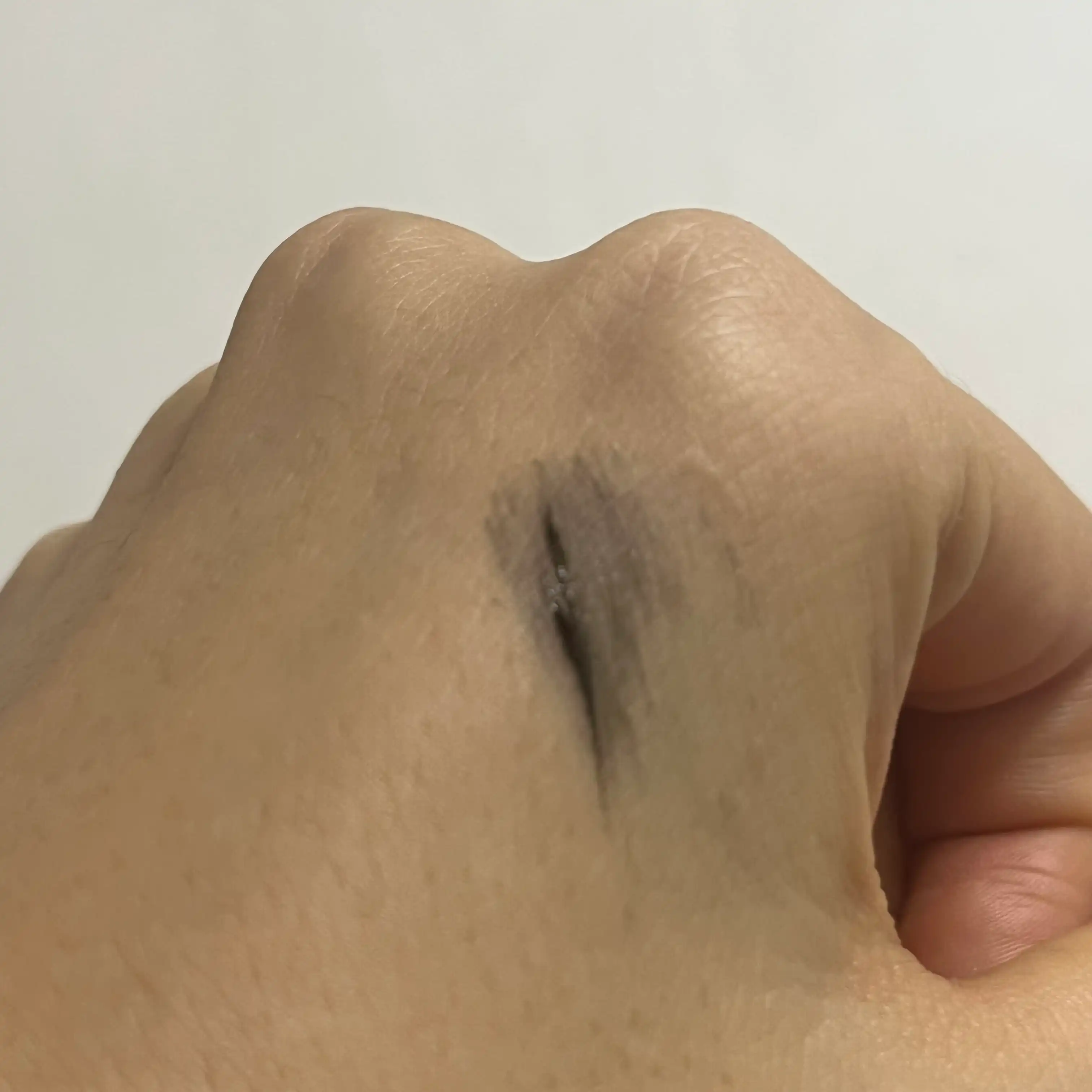 언니의파우치 리뷰 이미지 4 - [헤어테소로 새치커버마스카라]