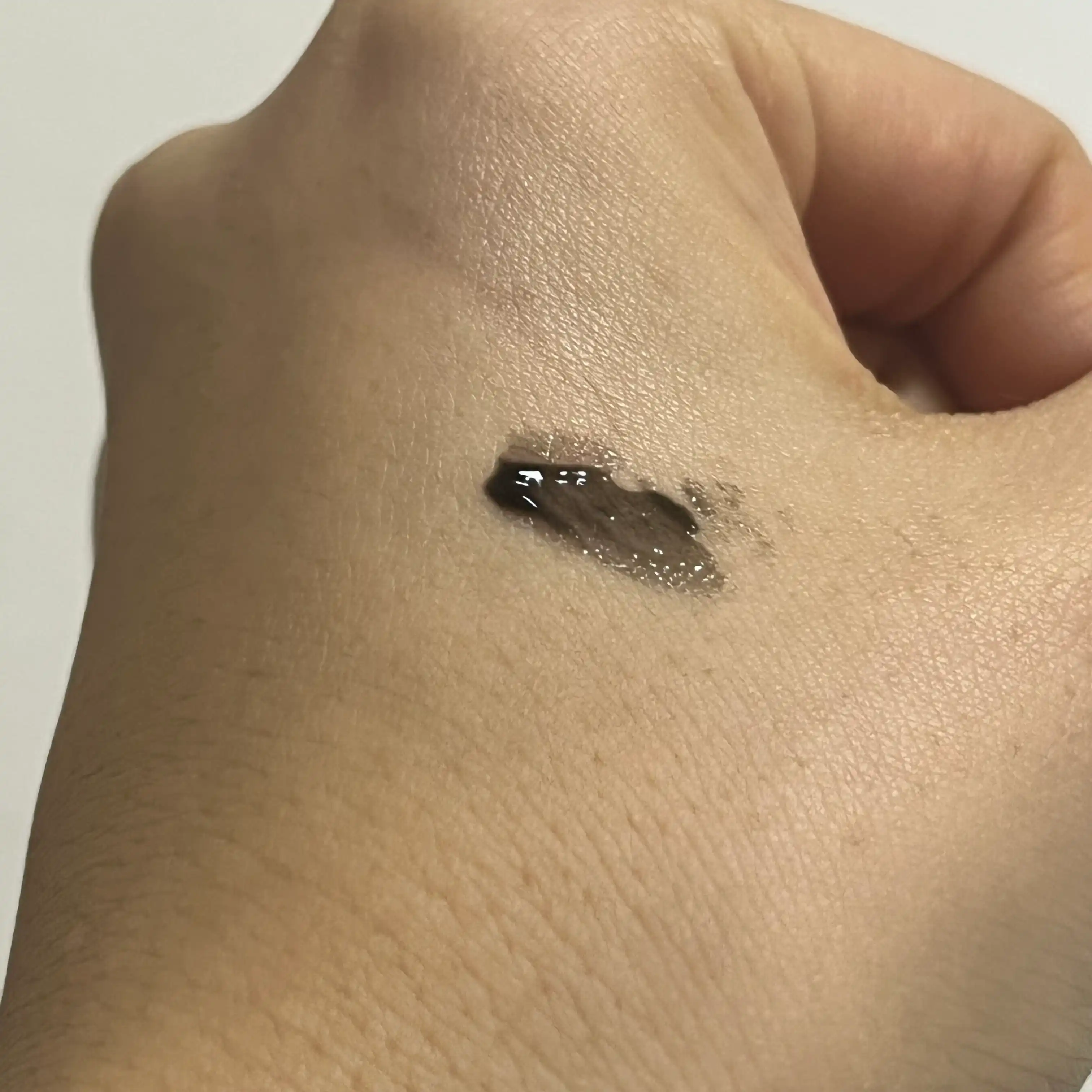 언니의파우치 리뷰 이미지 3 - [아이래쉬 블랙 세럼]