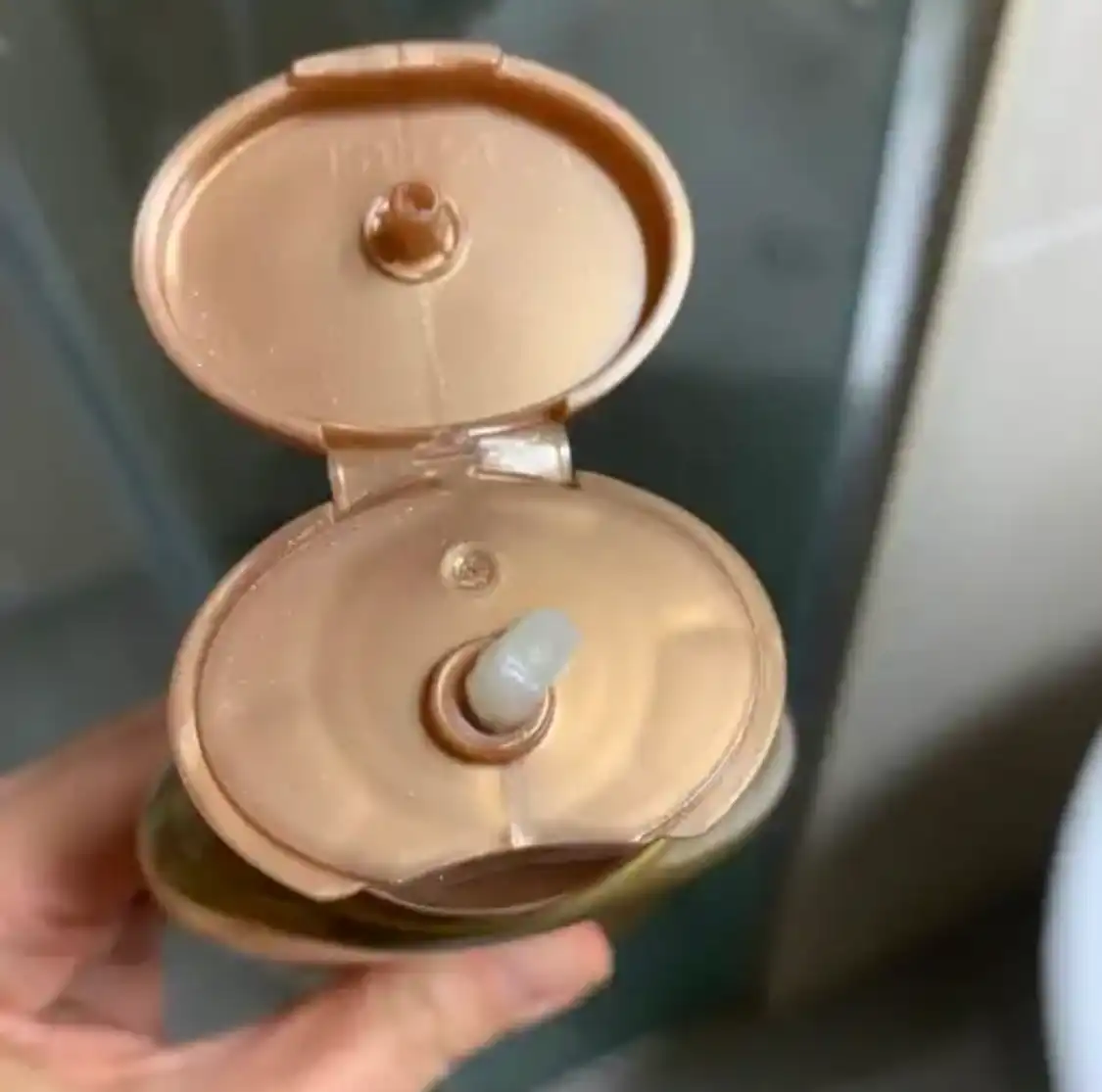 언니의파우치 리뷰 이미지 2 - [로열젤리 모근영양강화 컨디셔너]