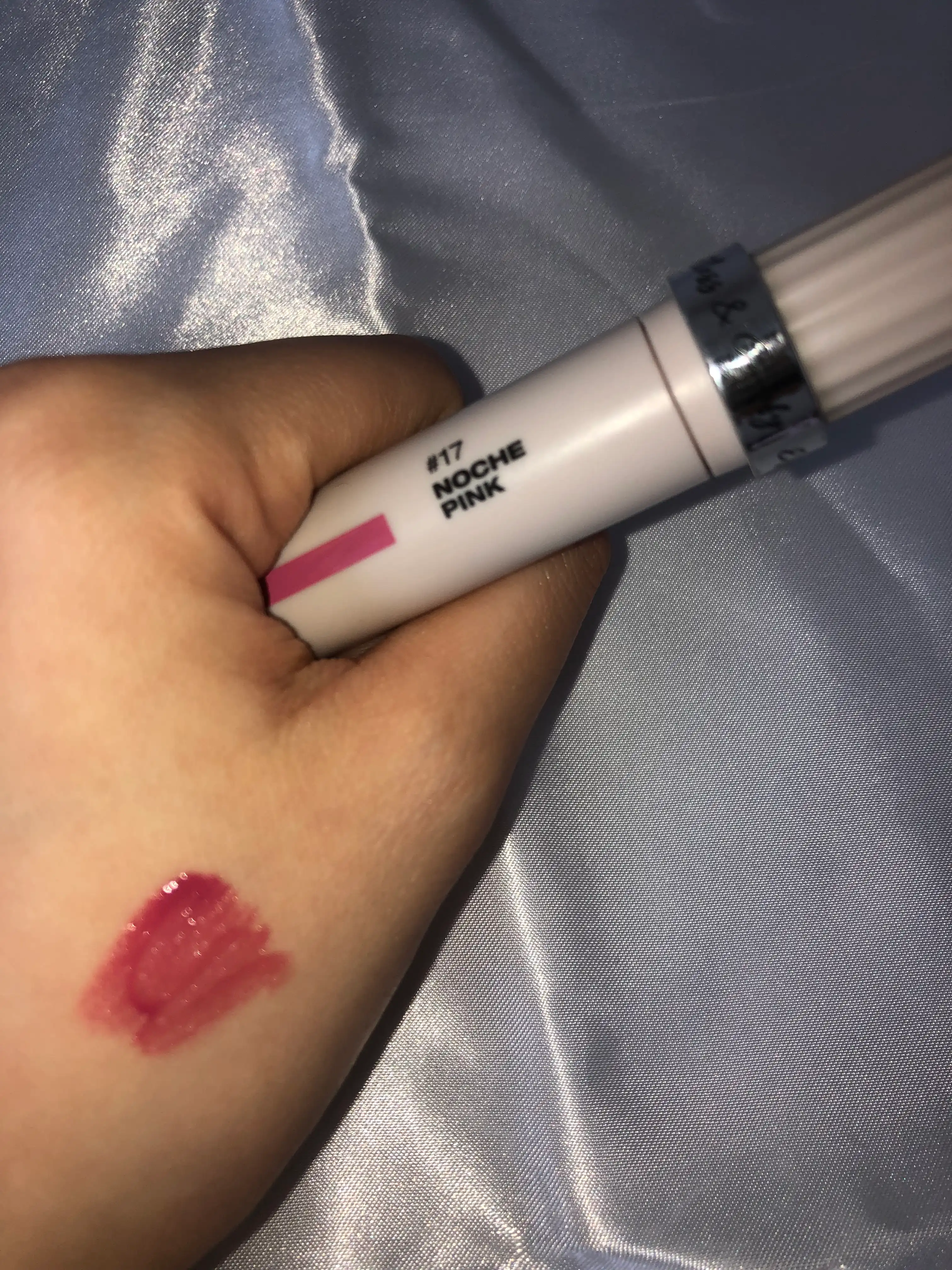 언니의파우치 리뷰 이미지 2 - [윗아웃 미러 립 틴트]