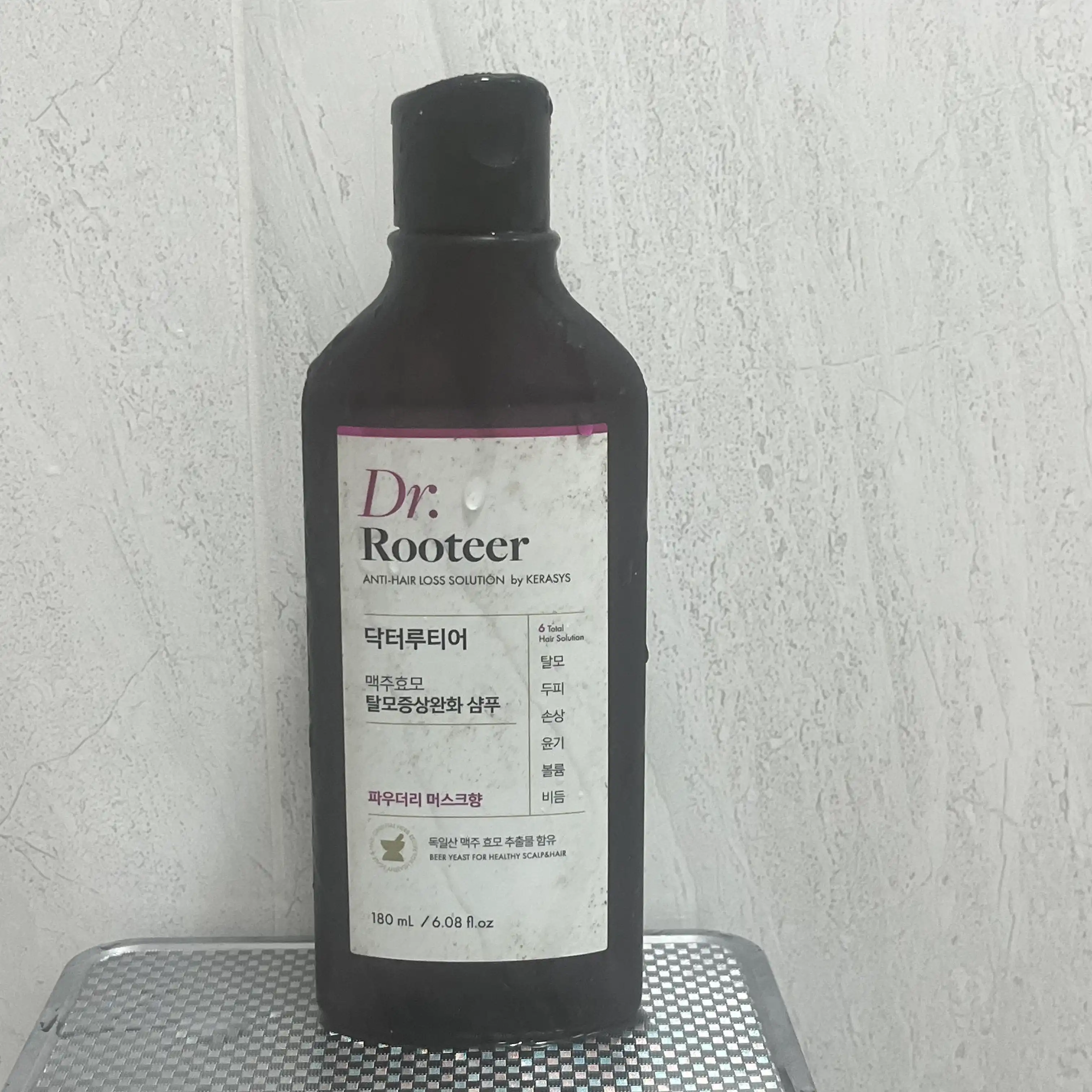 언니의파우치 리뷰 이미지 - [닥터루티어 맥주효모 탈모증상완화 샴푸 [파우더리 머스크]]