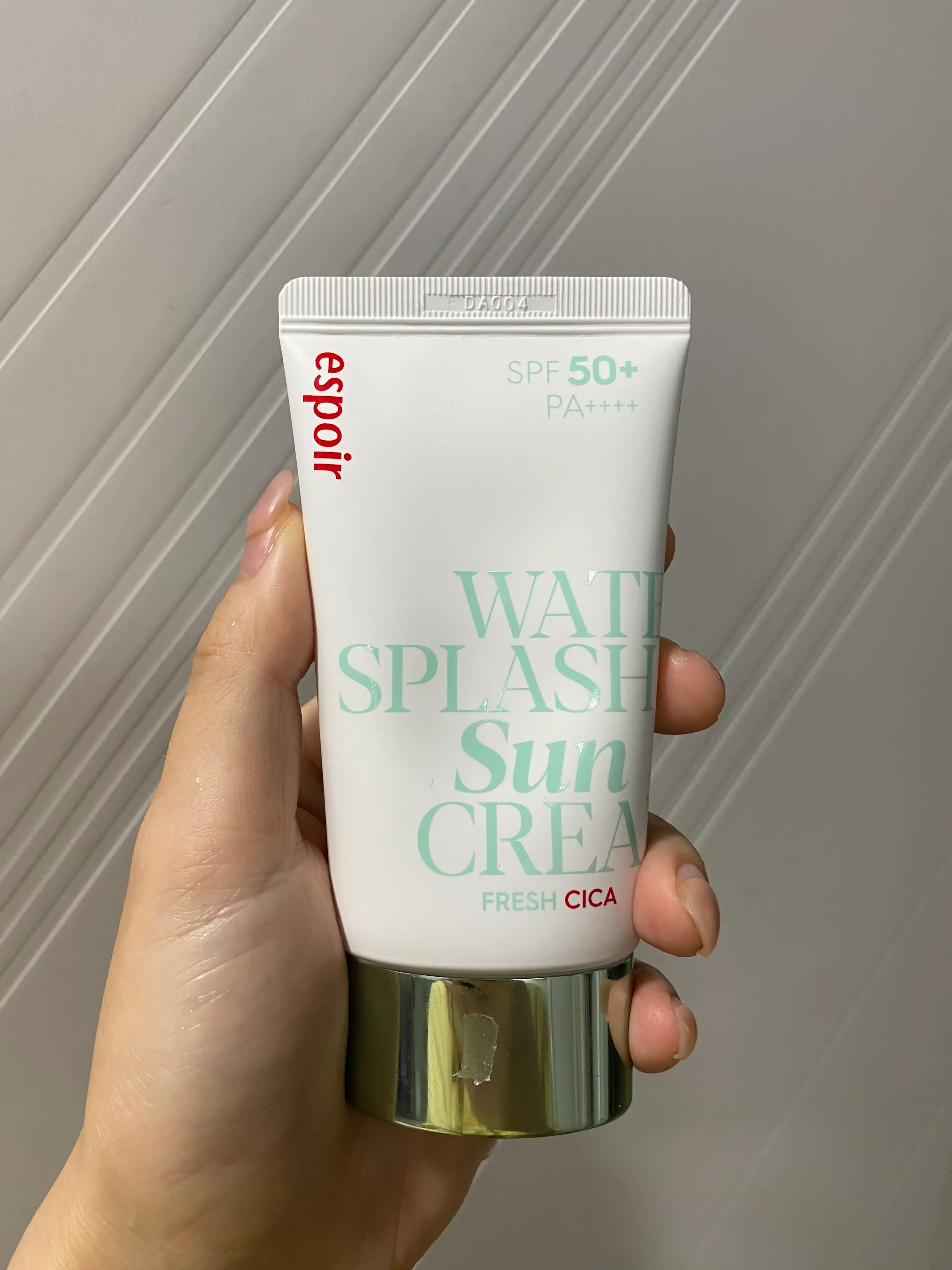 언니의파우치 리뷰 이미지 - [워터 스플래쉬 프레쉬 시카 선크림]