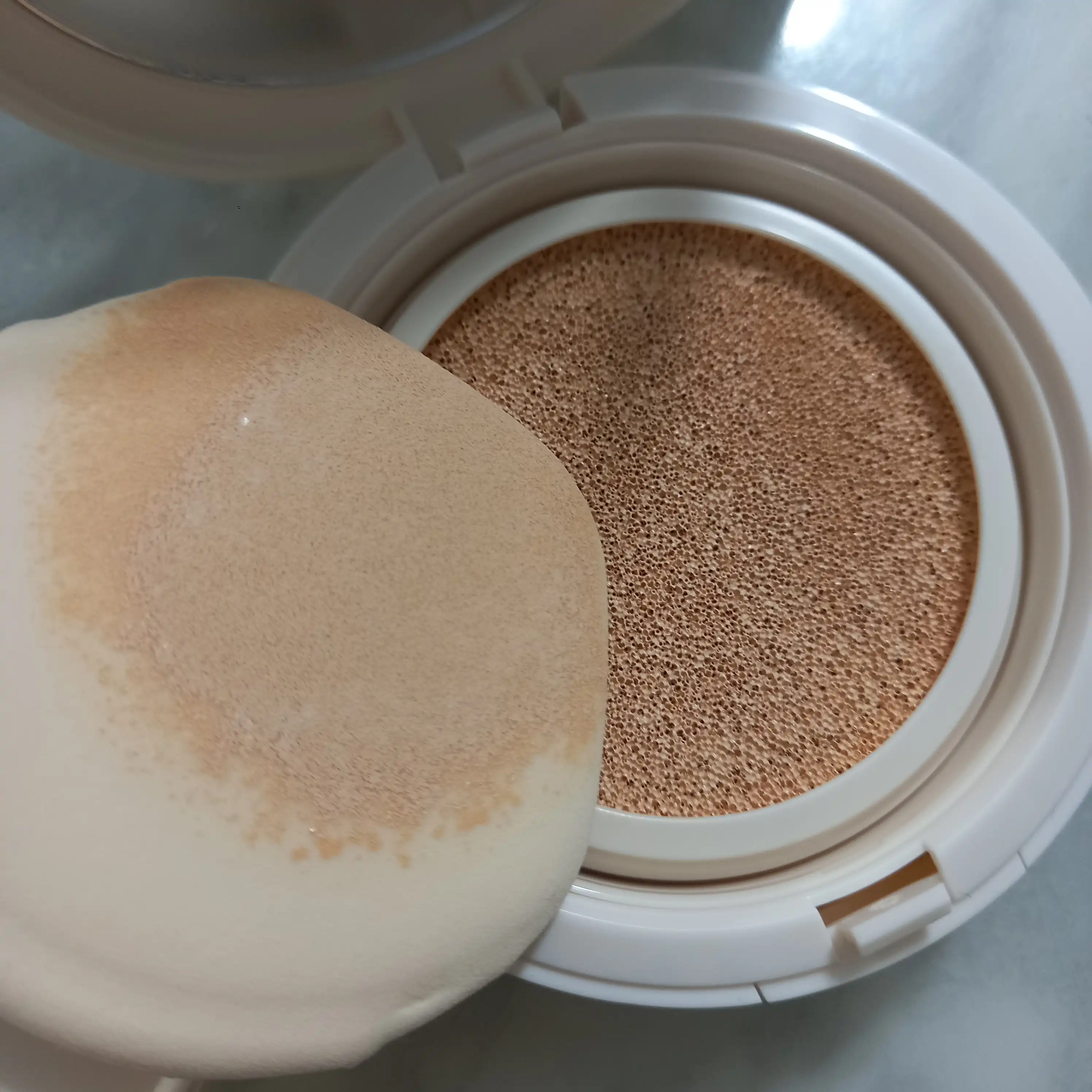 언니의파우치 리뷰 이미지 - [톤 업 베어 선 쿠션]