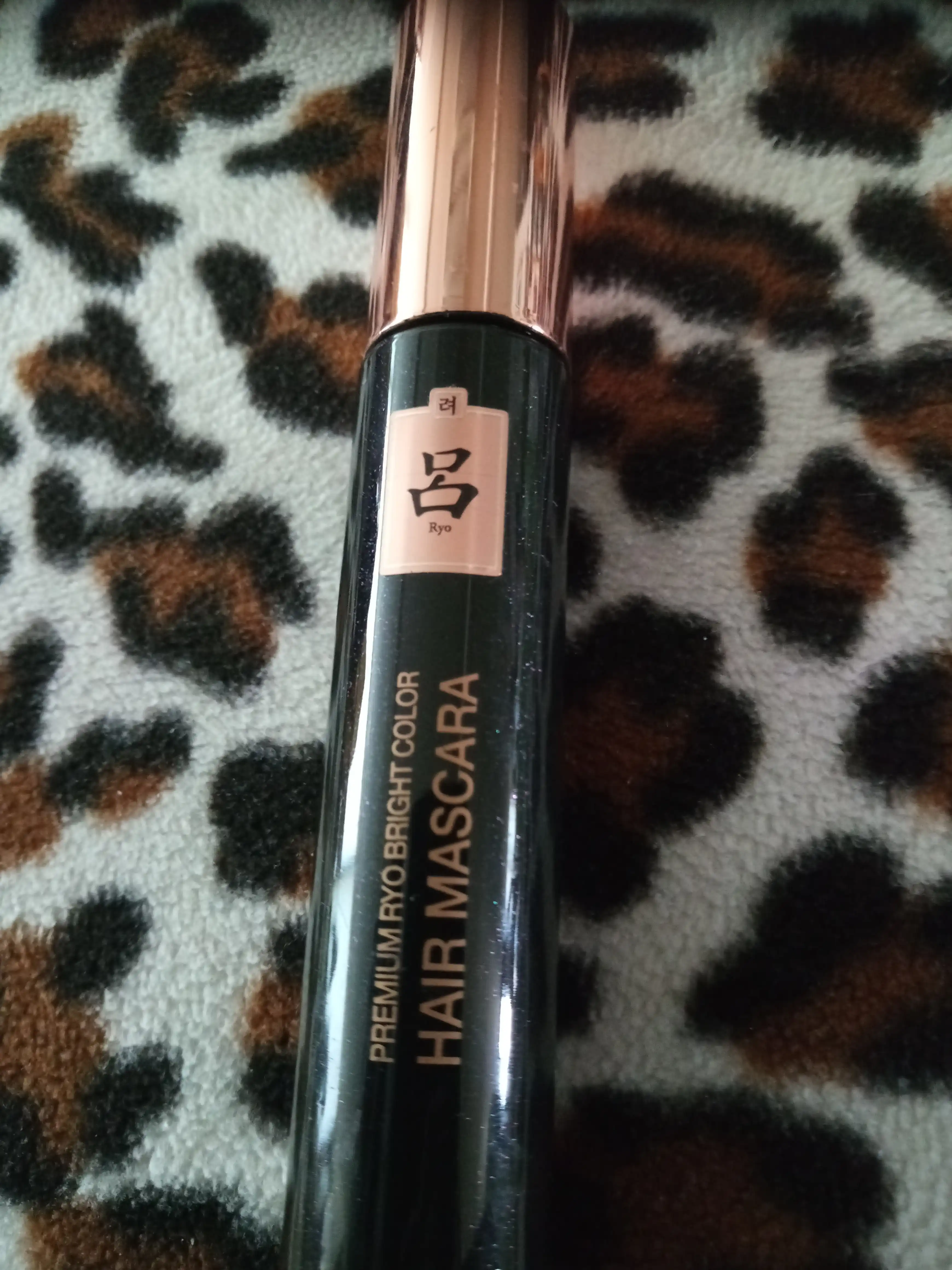 언니의파우치 리뷰 이미지 - [우아채 새치 마스카라 [자연갈색]]