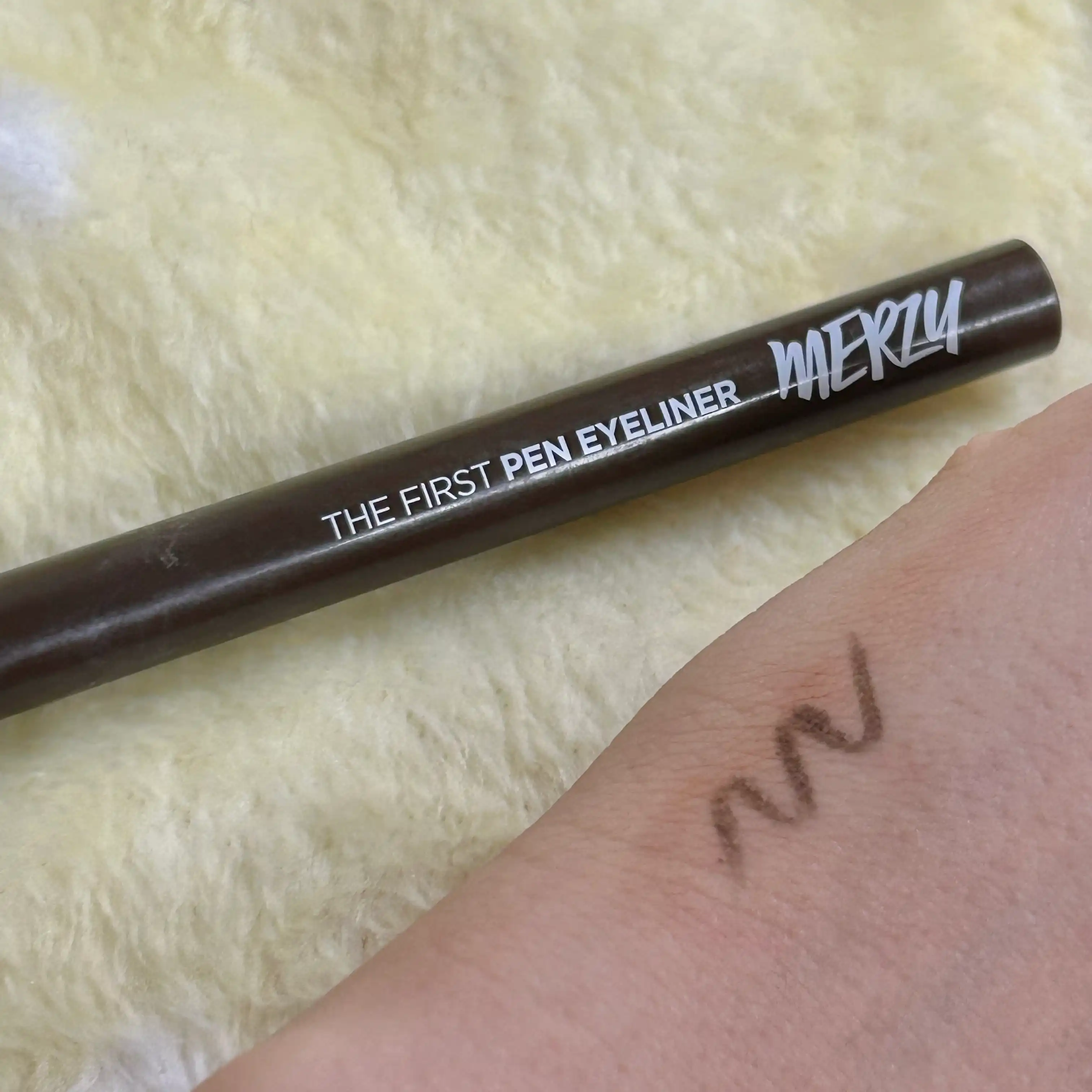 언니의파우치 리뷰 이미지 2 - [더 퍼스트 펜 아이라이너 [P2 브라우니]]