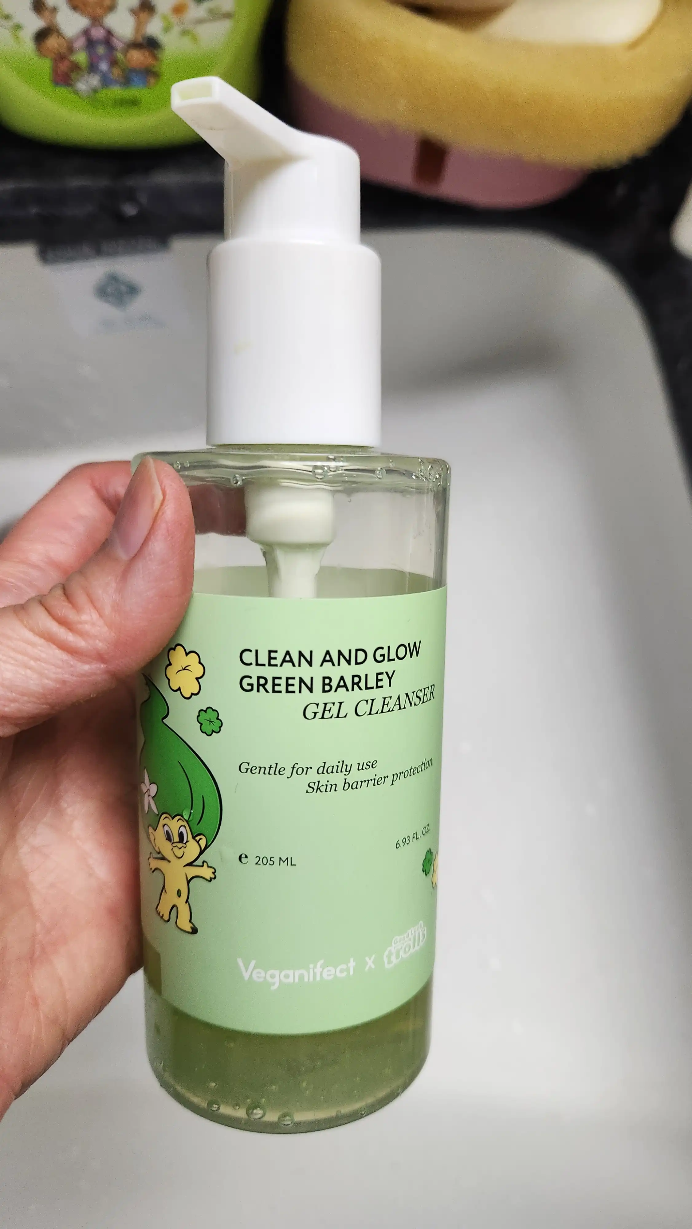 언니의파우치 리뷰 이미지 - [클린 앤 글로우 청보리 젤 클렌저]