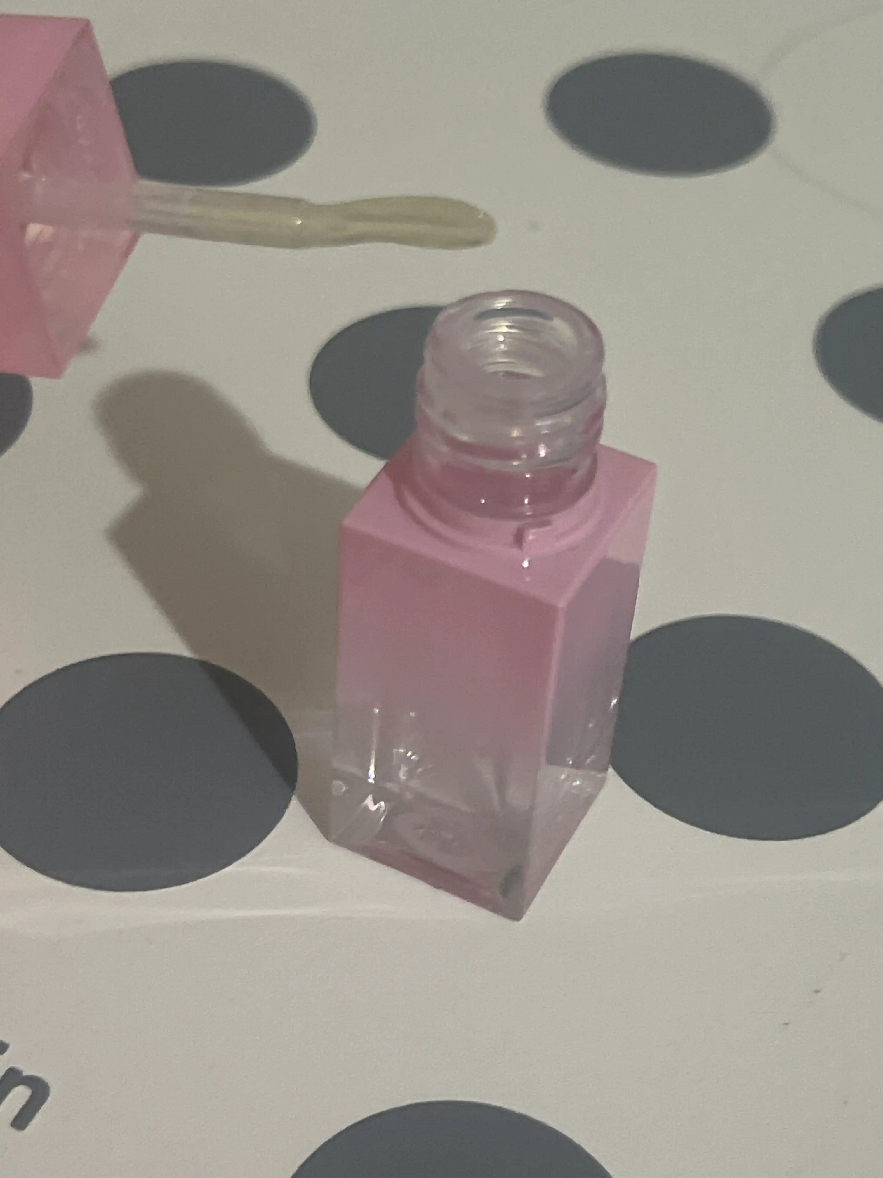 언니의파우치 리뷰 이미지 2 - [칠리 젤리 립 플럼퍼 틴트]