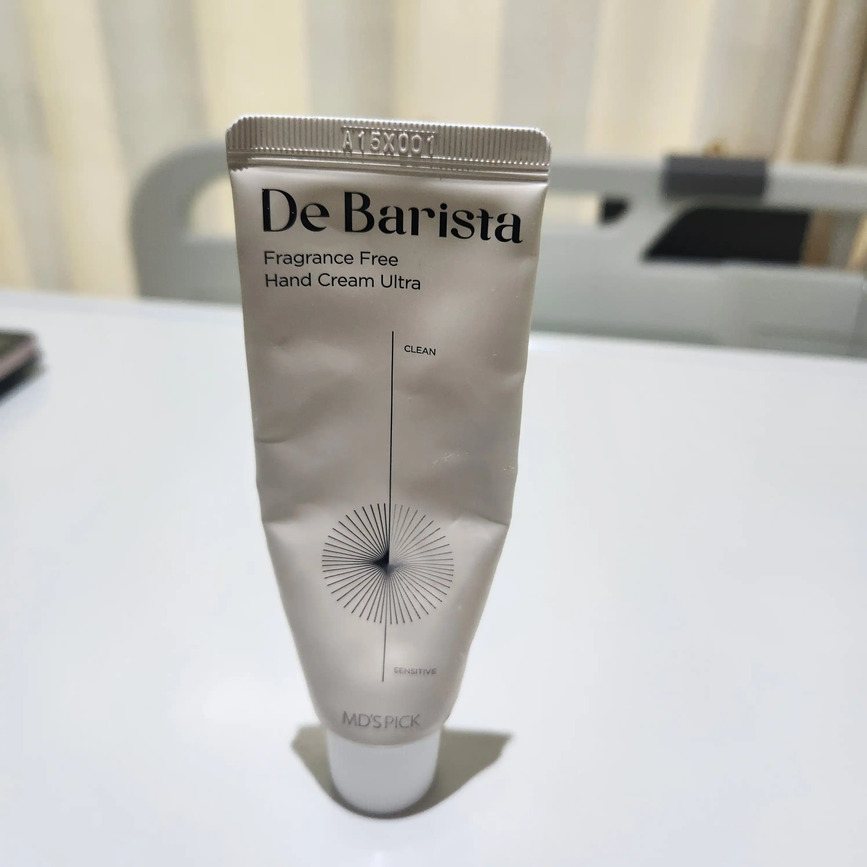 언니의파우치 리뷰 이미지 - [드 바리스타 무향 핸드크림 울트라]