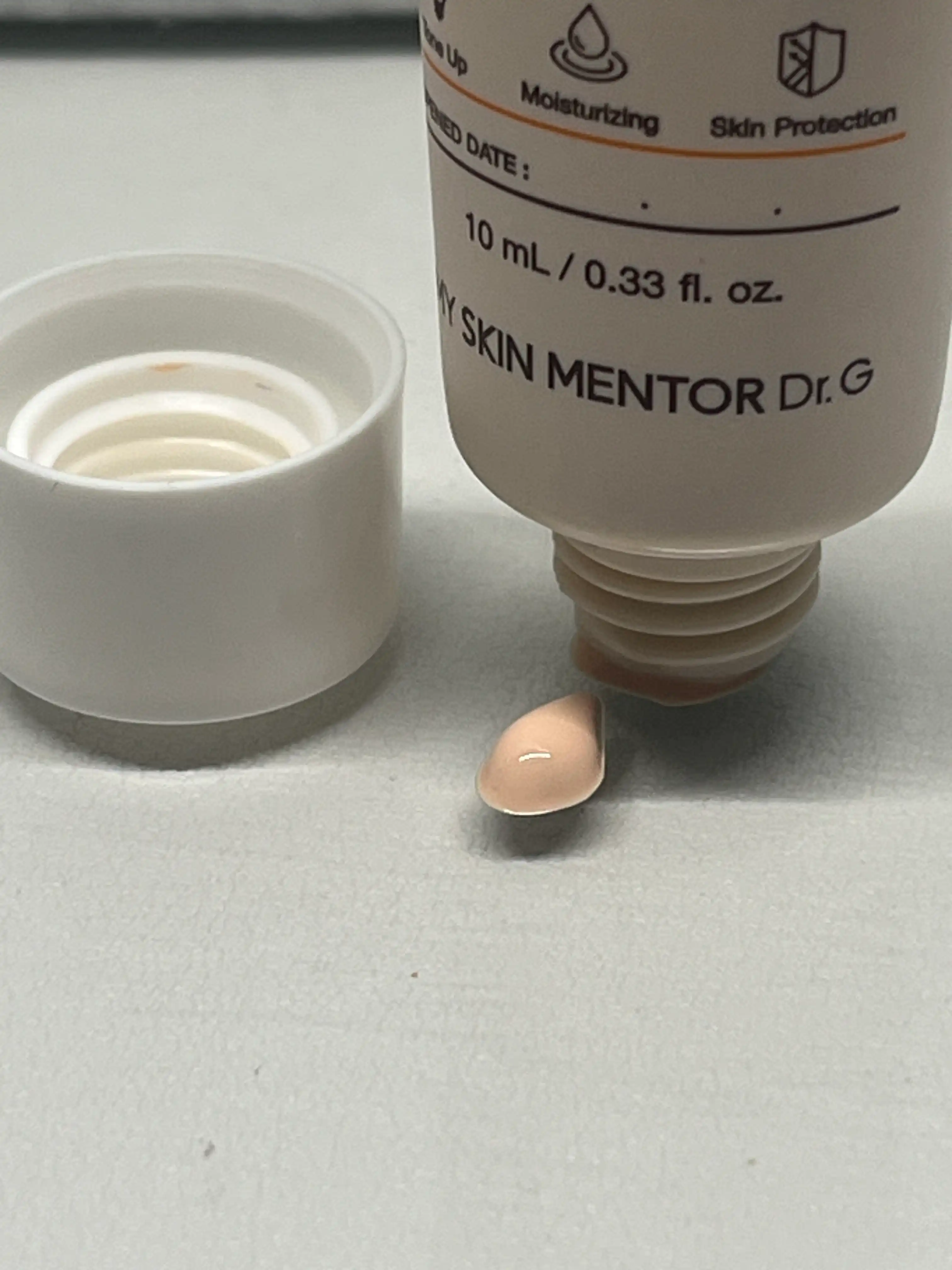 언니의파우치 리뷰 이미지 4 - [브라이트닝 업 모이스처 선]