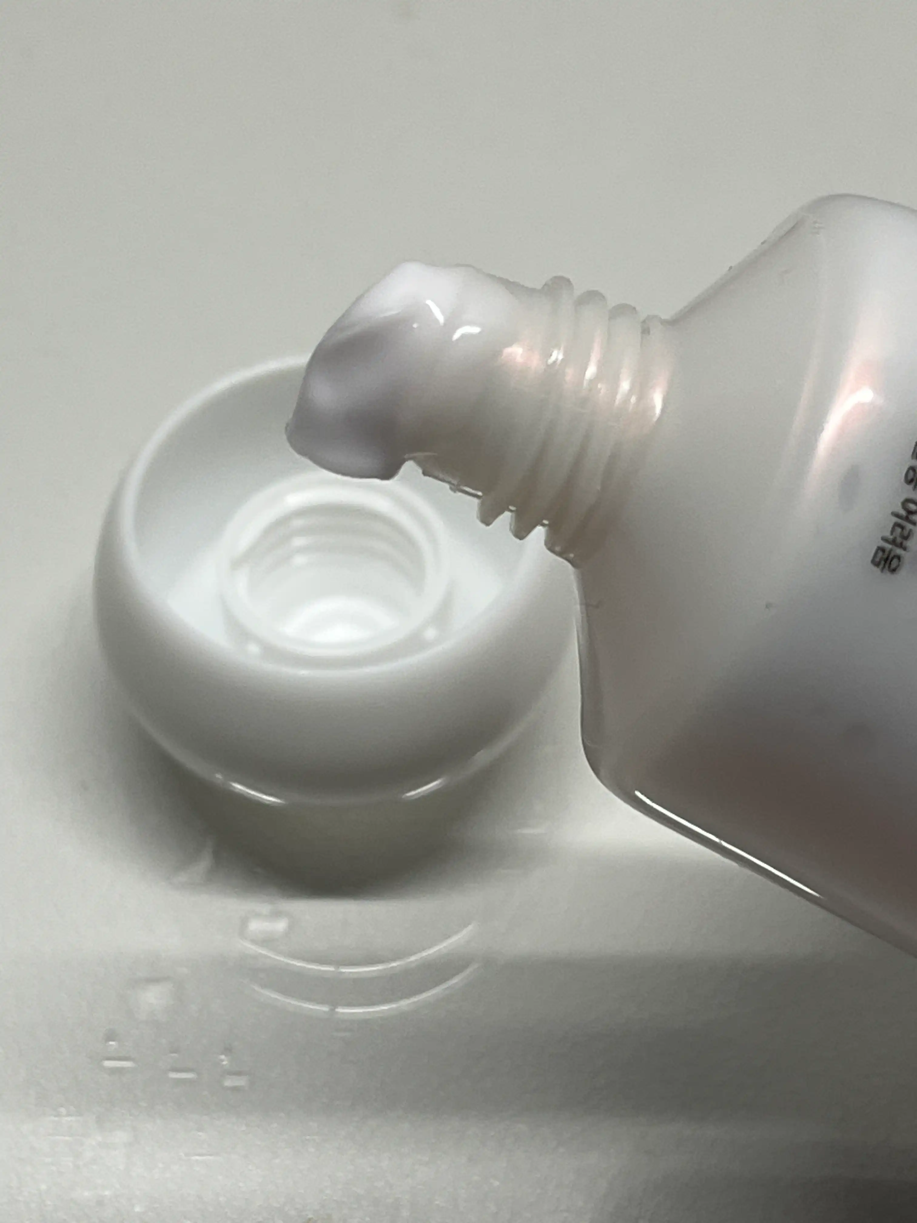 언니의파우치 리뷰 이미지 3 - [데미지 테라피 퍼퓸 핸드크림]