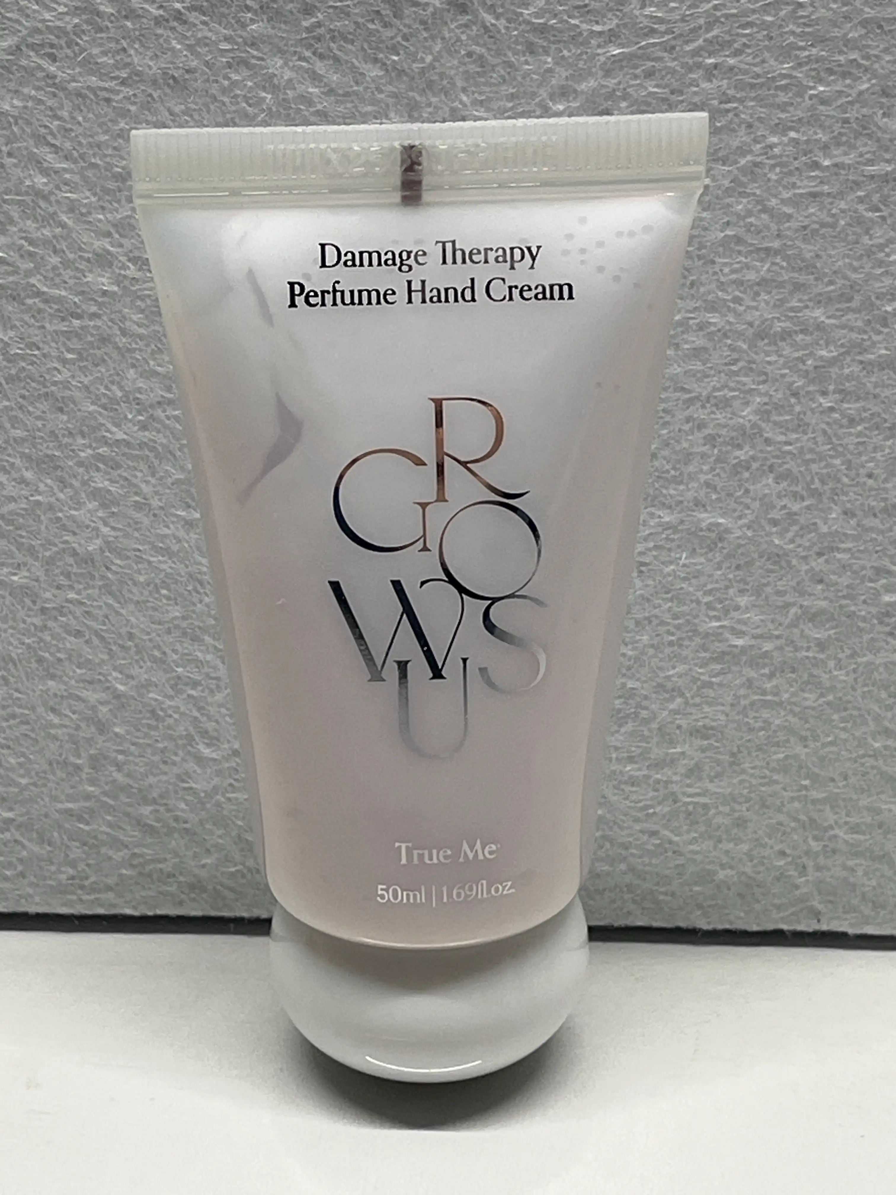 언니의파우치 리뷰 이미지 - [데미지 테라피 퍼퓸 핸드크림]