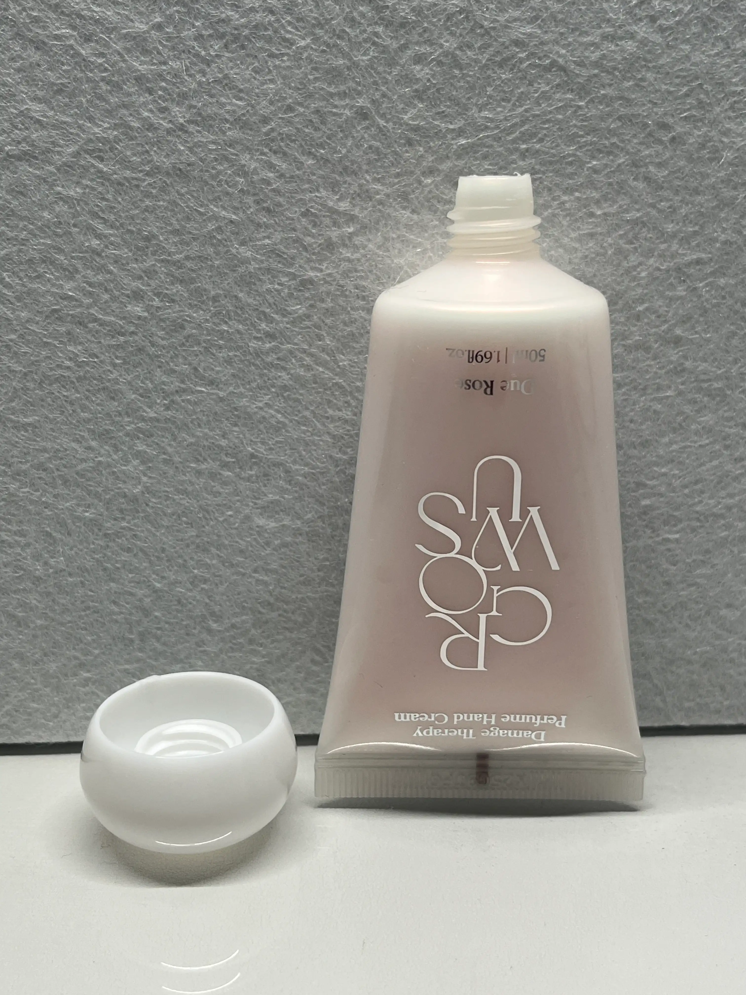 언니의파우치 리뷰 이미지 3 - [데미지 테라피 퍼퓸 핸드크림]