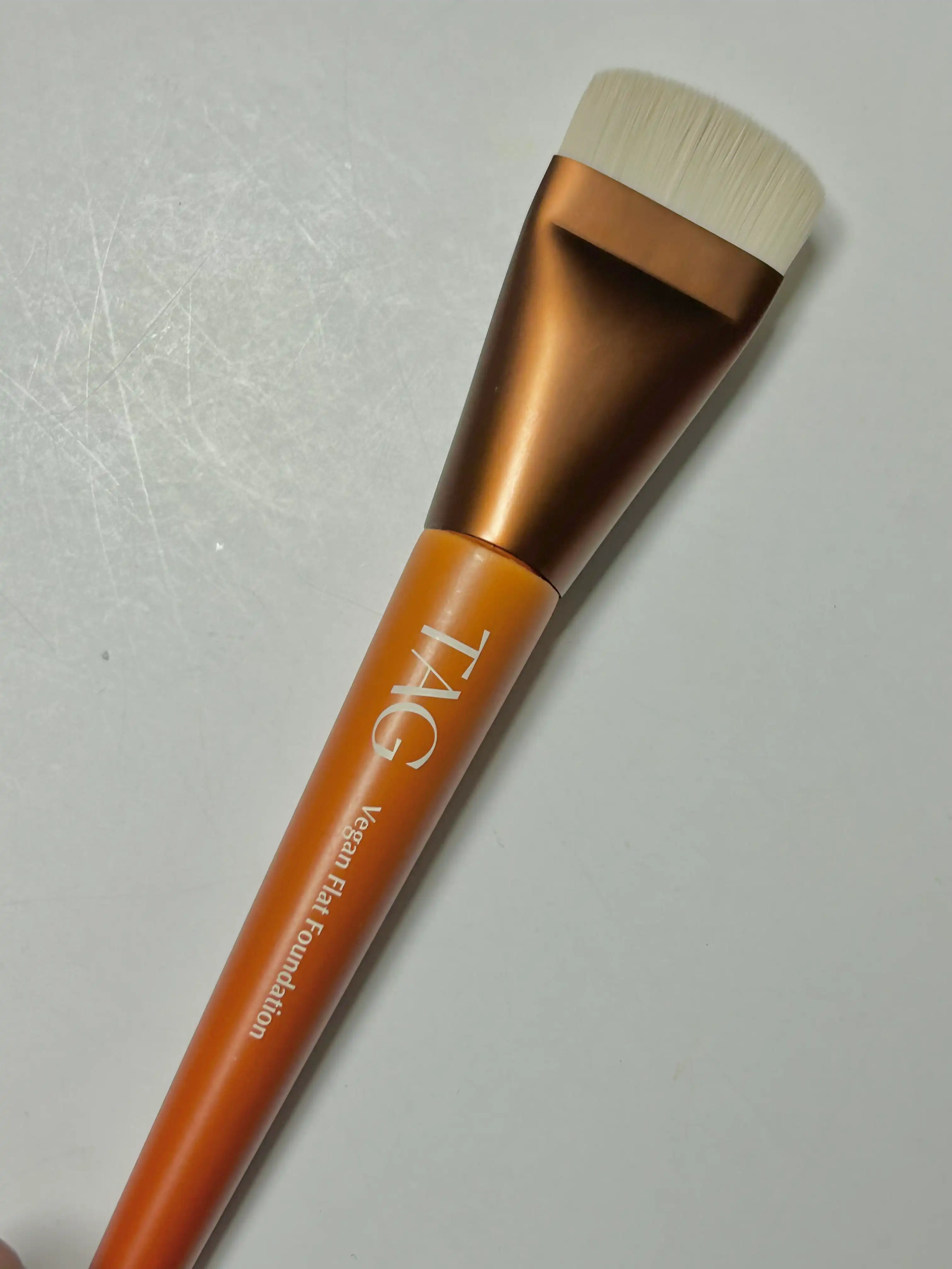 언니의파우치 리뷰 이미지 - [비건 플랫 파운데이션 브러쉬]