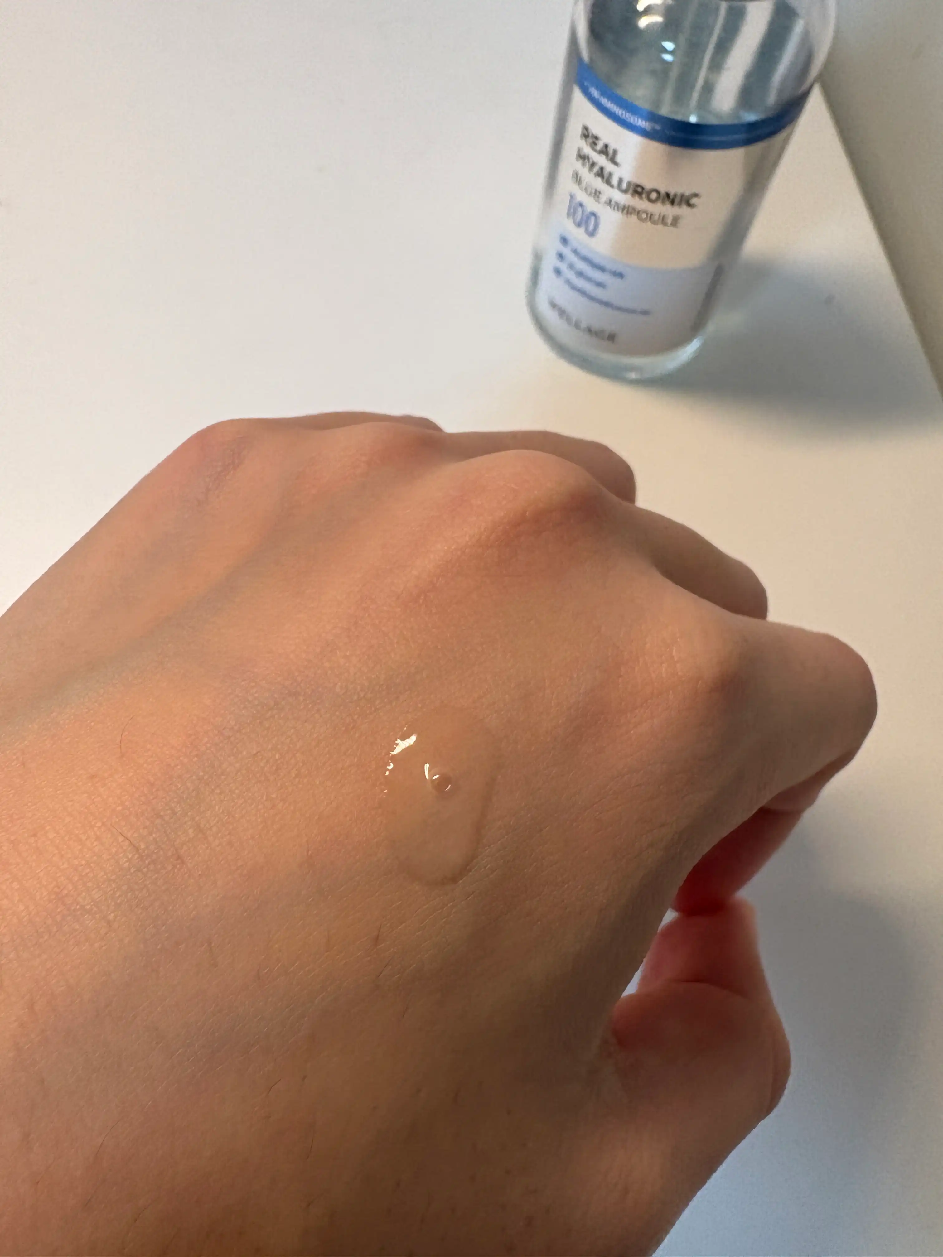 언니의파우치 리뷰 이미지 2 - [리얼 히알루로닉 블루 100 앰플]