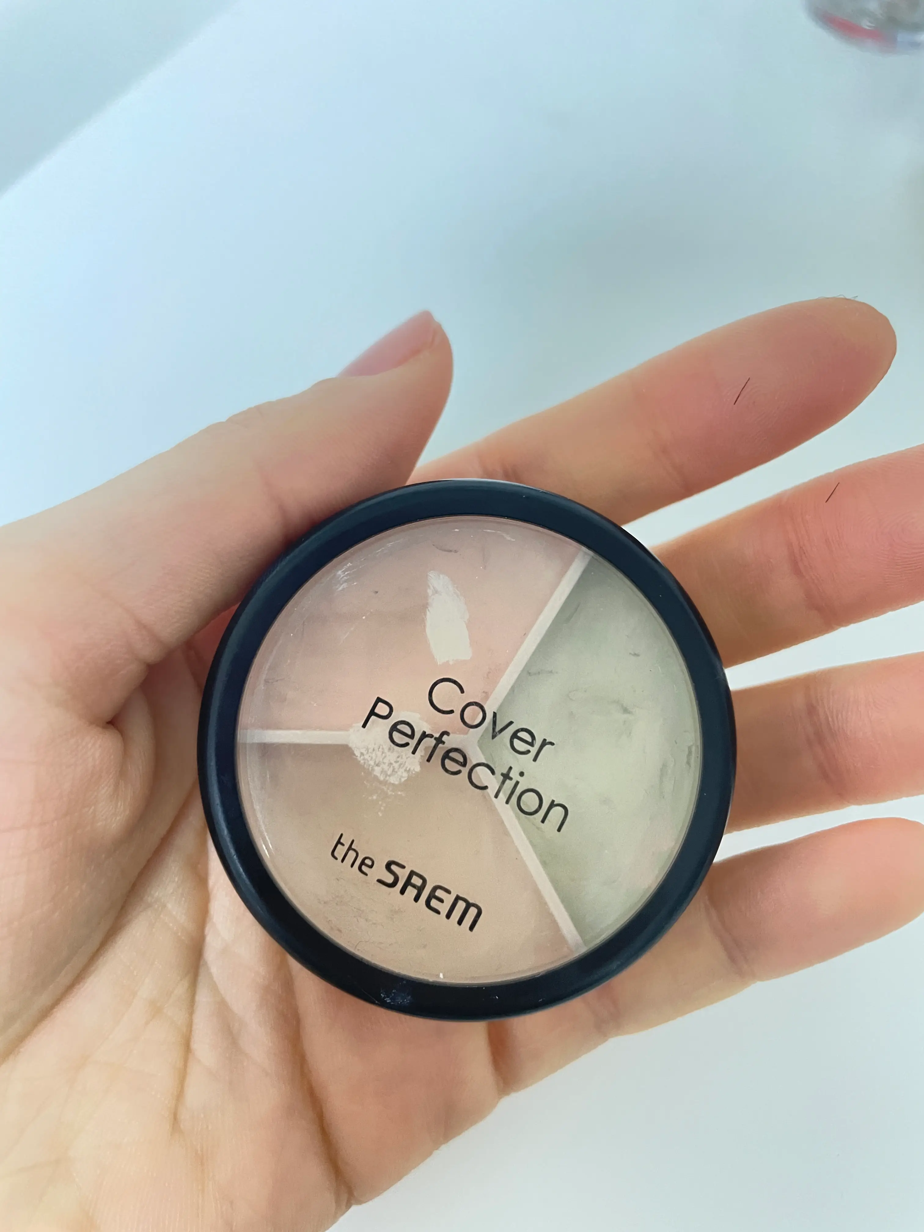 선택된 언니의파우치 리뷰 이미지 - [(삼색냥이 에디션) 커버 퍼펙션 트리플 팟 컨실러]