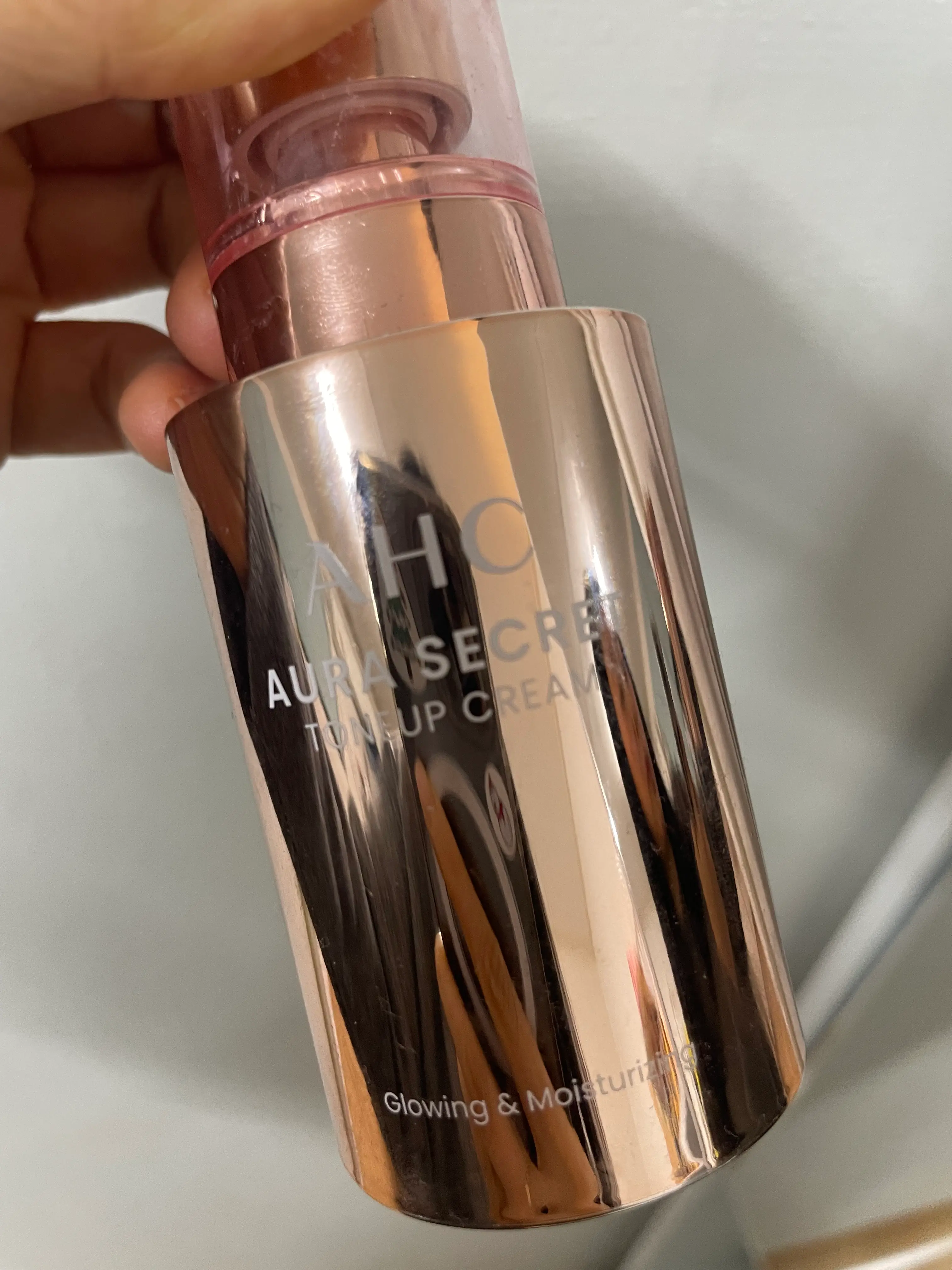 선택된 언니의파우치 리뷰 이미지 - [아우라 시크릿 톤업 크림]