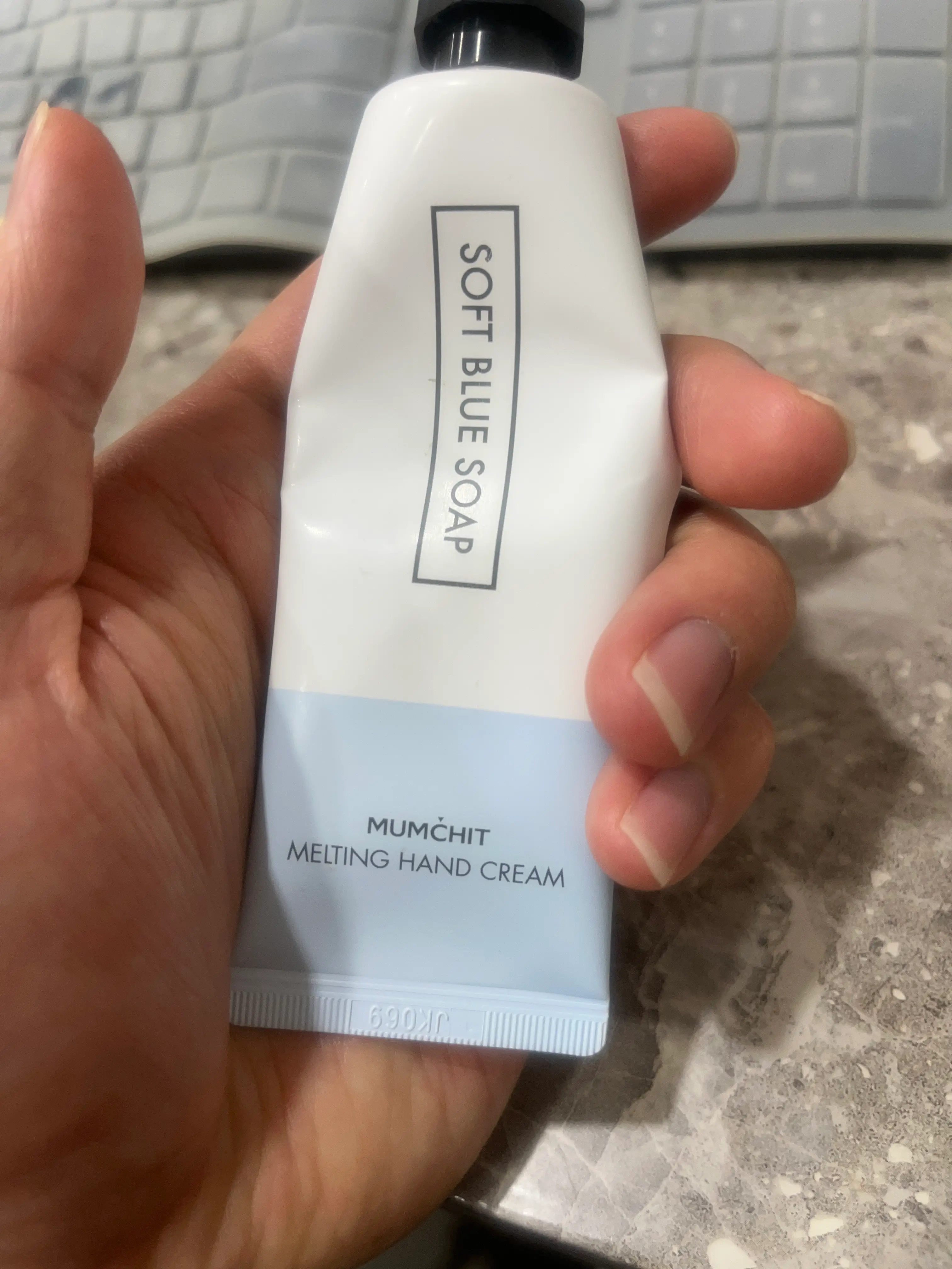 선택된 언니의파우치 리뷰 이미지 - [멜팅 퍼퓸 핸드크림]