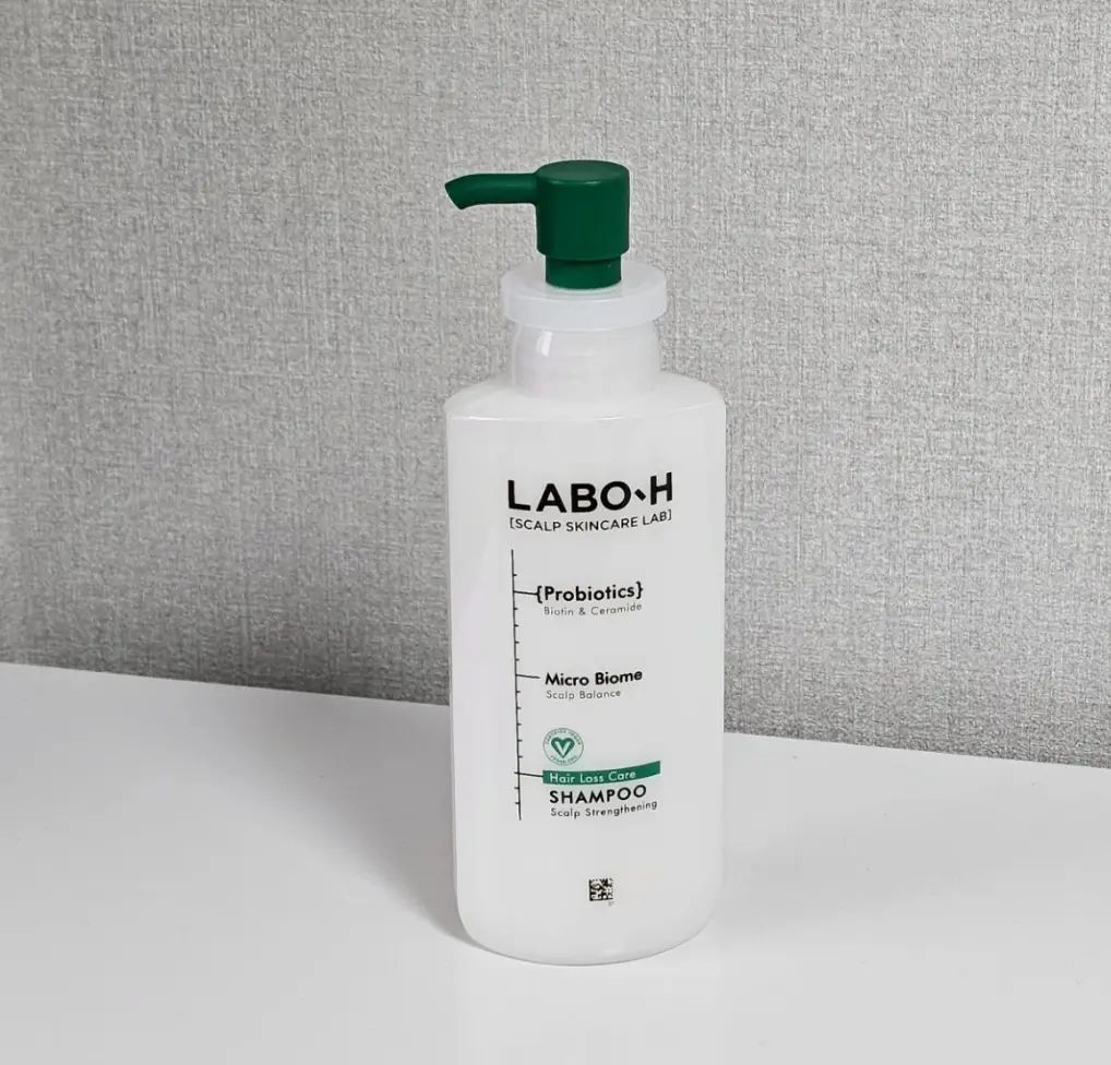 선택된 언니의파우치 리뷰 이미지 - [프로바이오틱스 탈모증상완화 두피강화 샴푸]