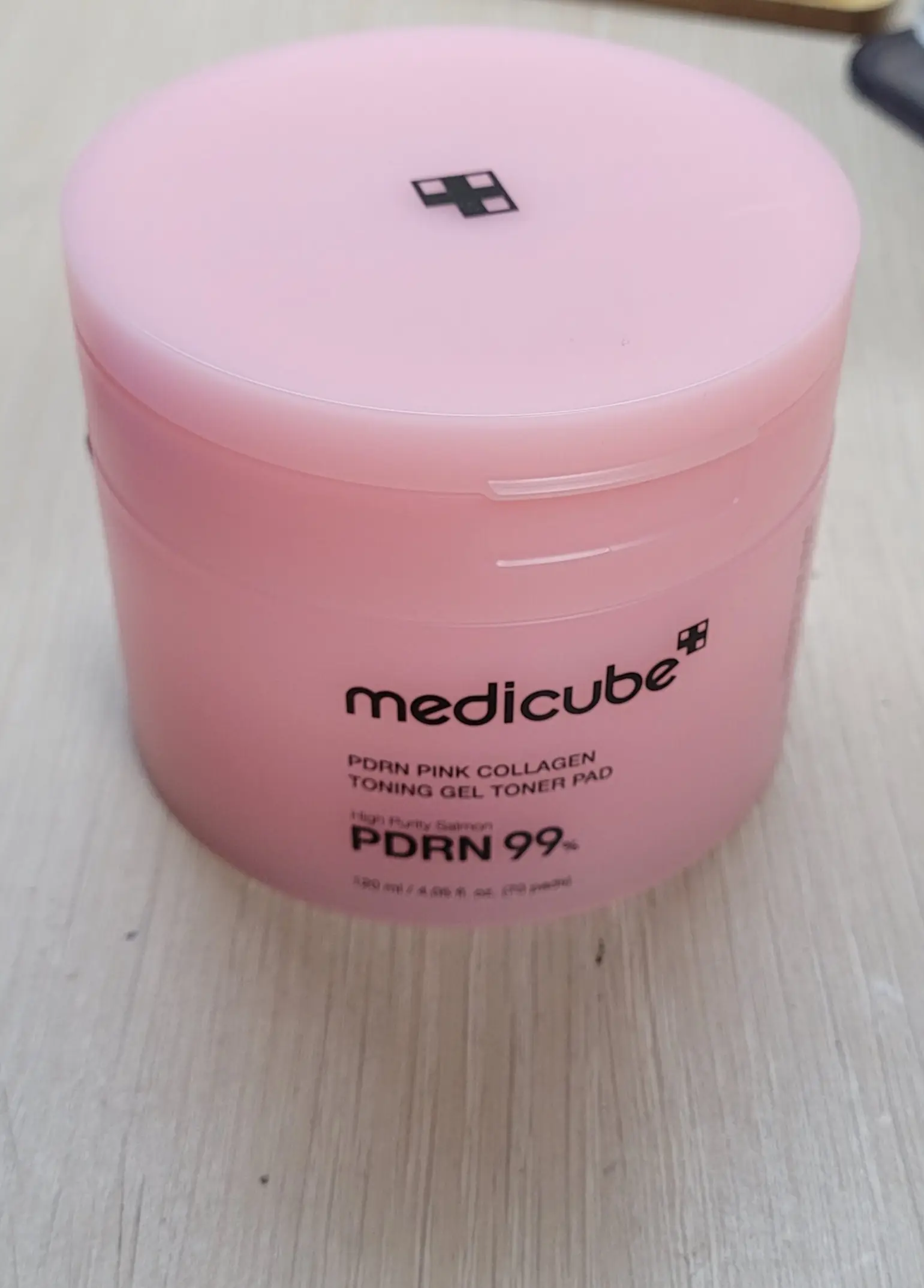 선택된 언니의파우치 리뷰 이미지 - [PDRN 핑크 콜라겐 토닝 겔 토너 패드]