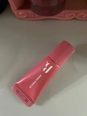 선택된 언니의파우치 리뷰 이미지 - [립 타투 스티커]