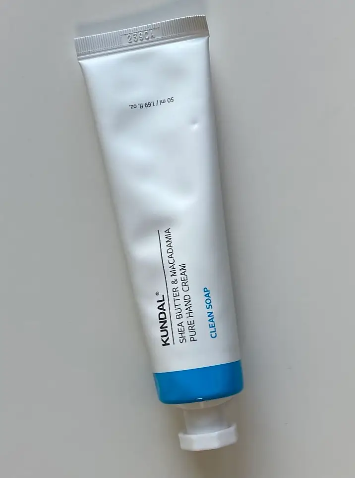 선택된 언니의파우치 리뷰 이미지 - [시어버터 앤 마카다미아 퓨어 핸드크림]