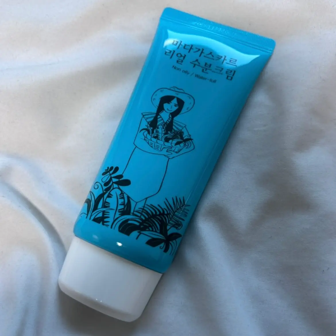 선택된 언니의파우치 리뷰 이미지 - [마다가스카르 리얼 수분크림]