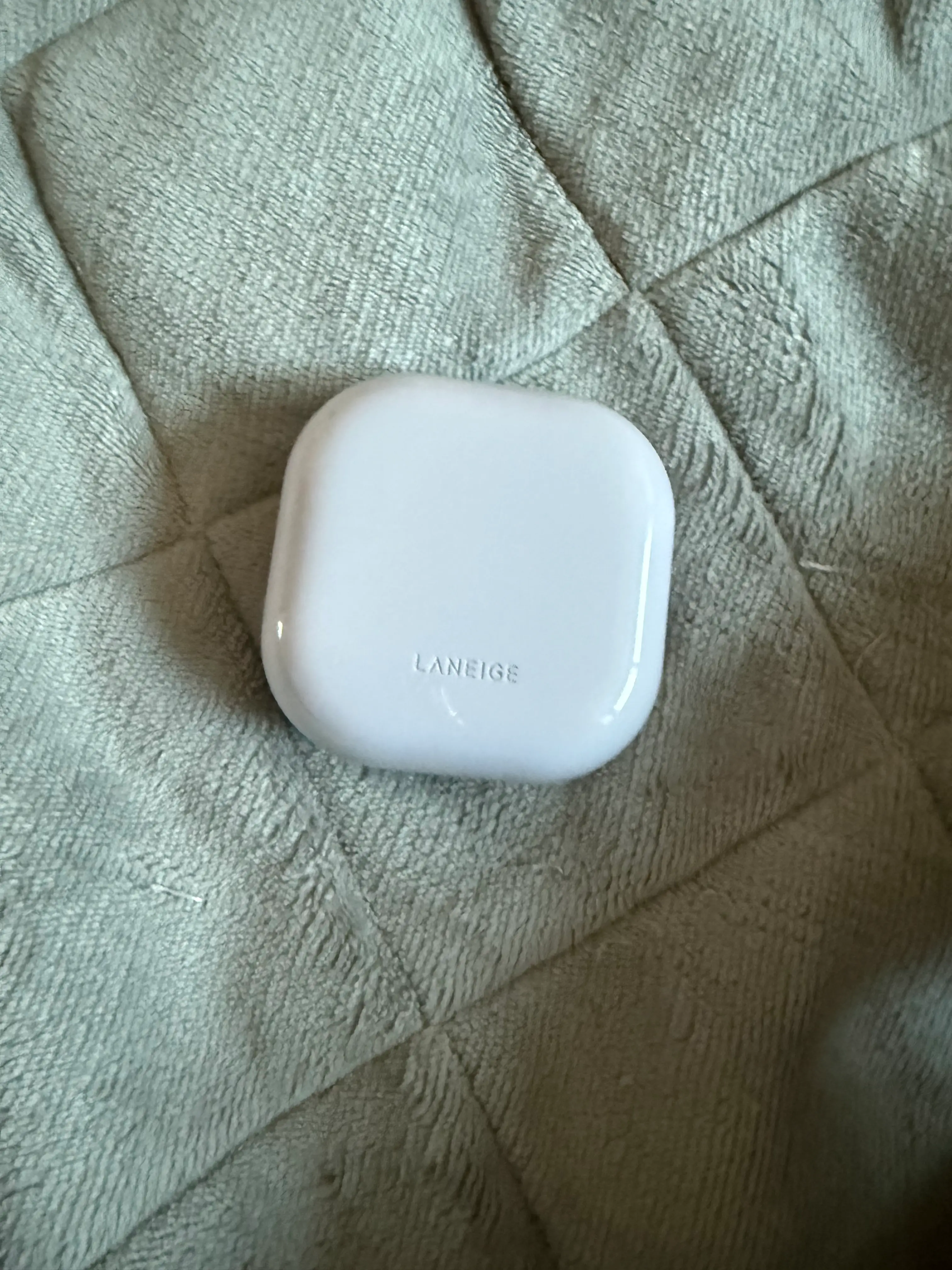 선택된 언니의파우치 리뷰 이미지 - [네오 톤업 피니시 파우더]