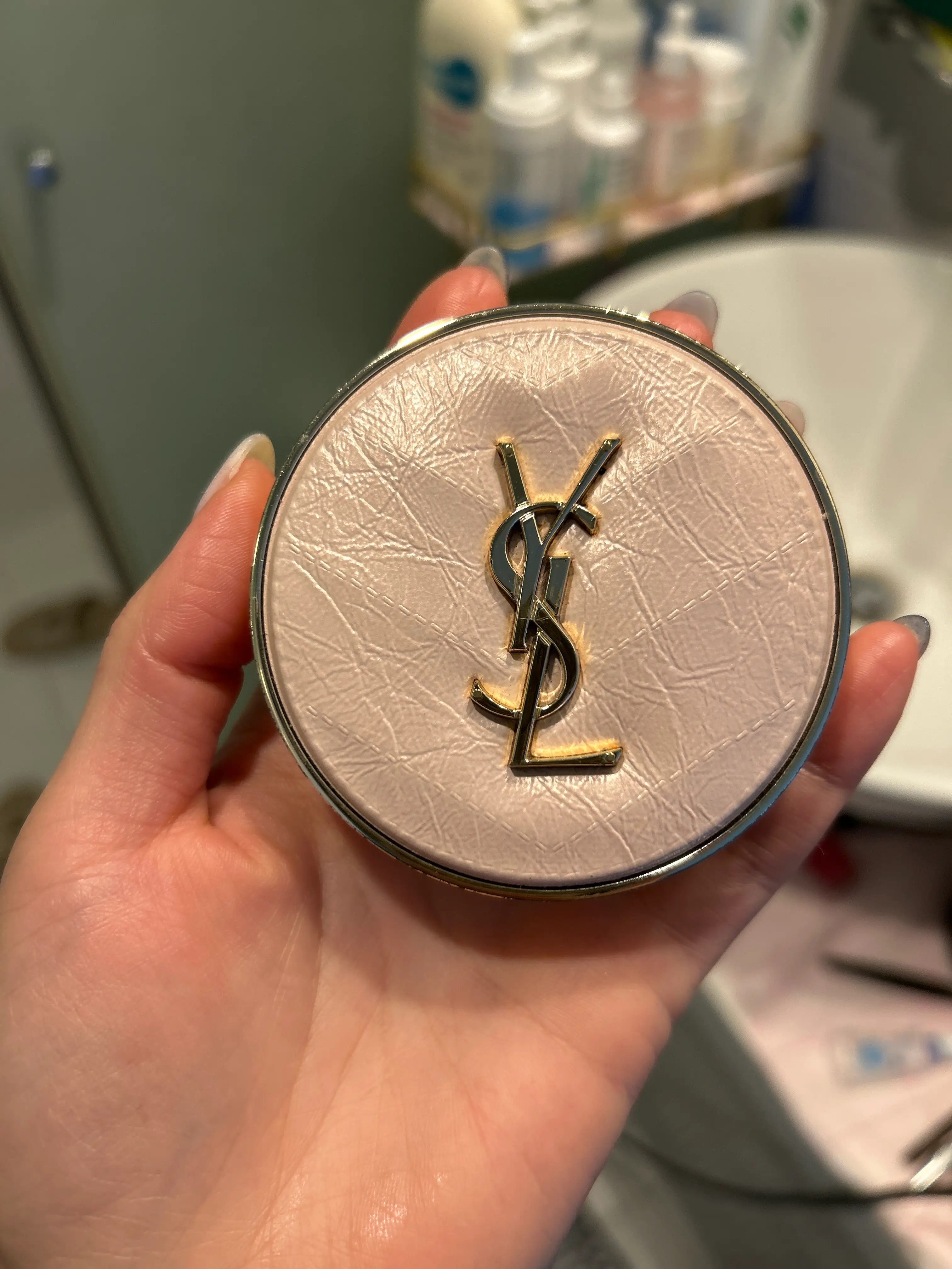 선택된 언니의파우치 리뷰 이미지 - [뚜쉬 에끌라 글로우 팩트 쿠션]