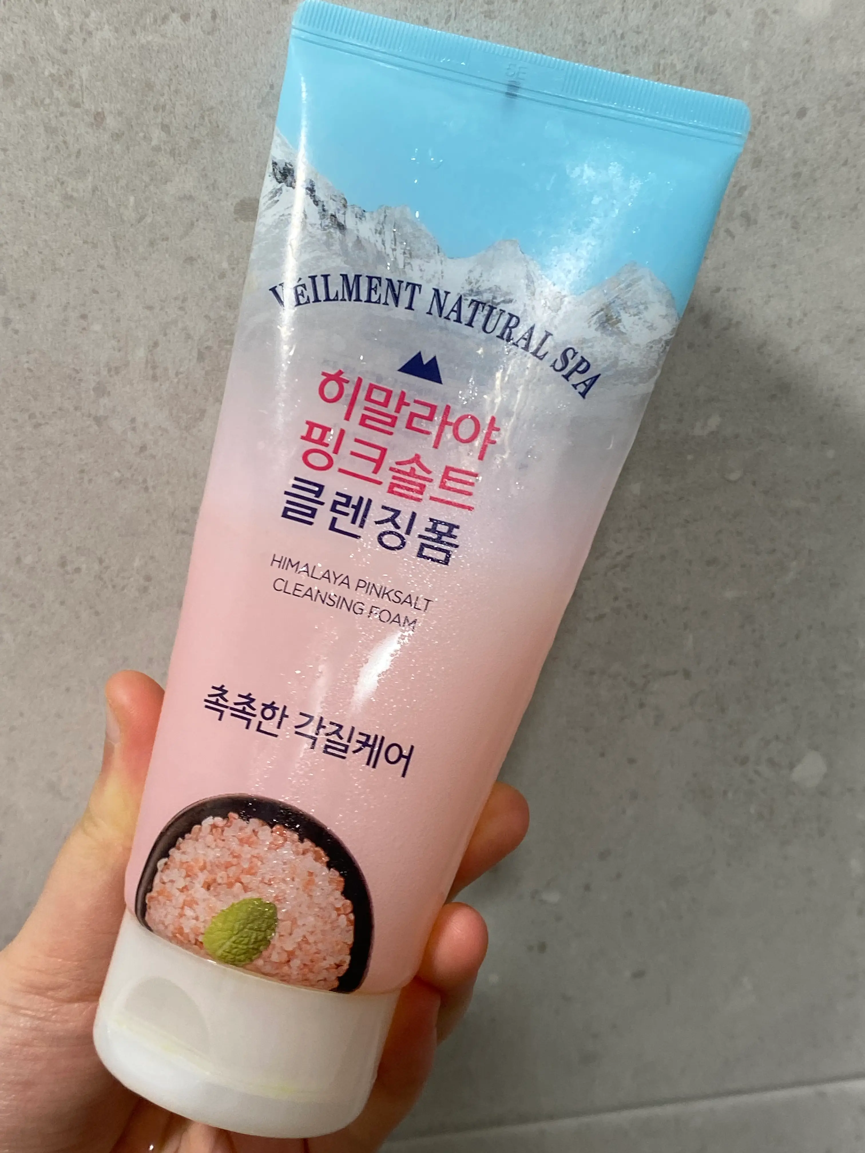 선택된 언니의파우치 리뷰 이미지 - [내추럴 스파 히말라야 핑크솔트 클렌징폼]