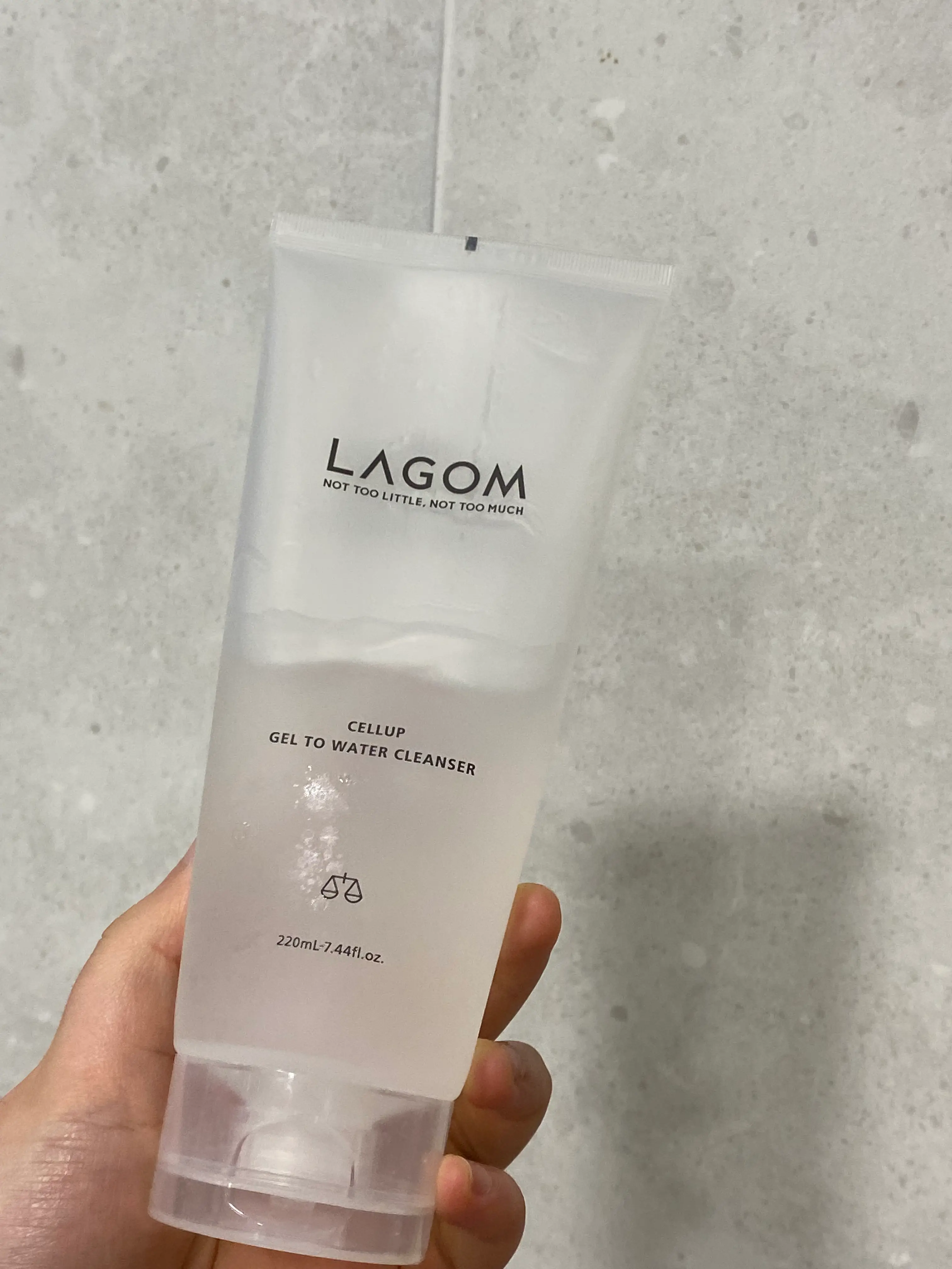 선택된 언니의파우치 리뷰 이미지 - [셀럽 젤 투 워터 아침 클렌저]