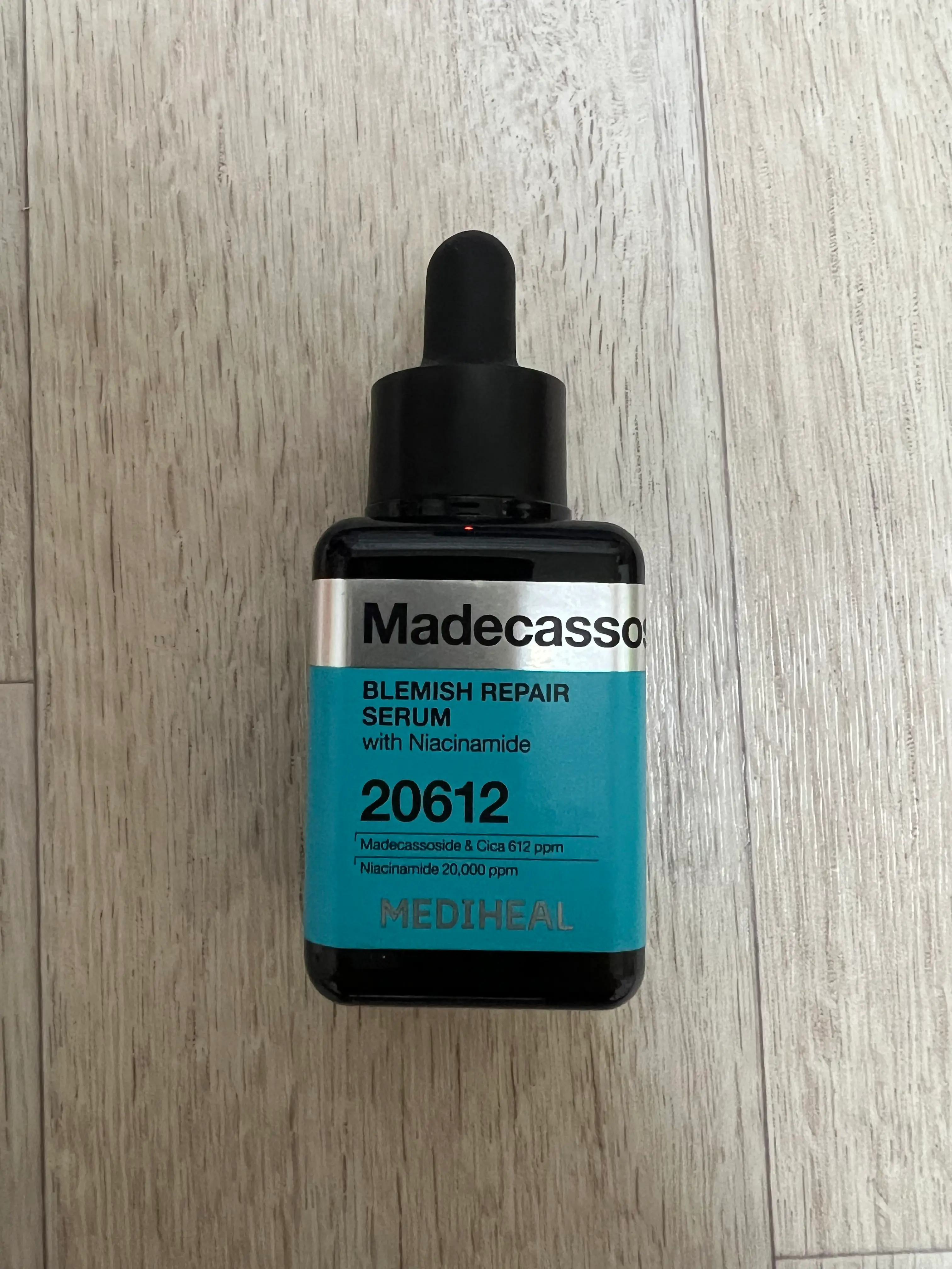 선택된 언니의파우치 리뷰 이미지 - [마데카소사이드 랩핑 세럼 마스크 흔적 리페어]