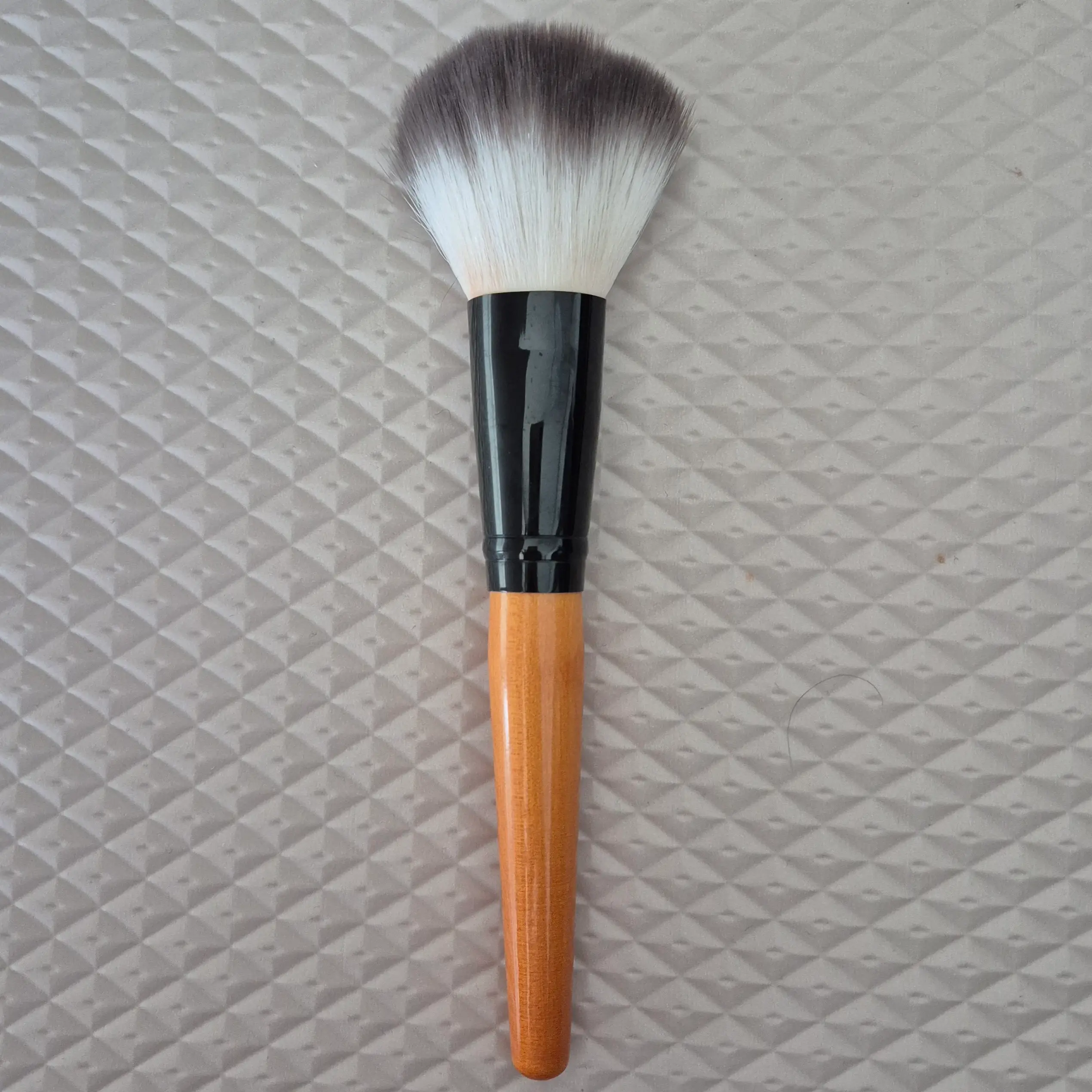 선택된 언니의파우치 리뷰 이미지 - [고급 파우더 브러시 (대)]