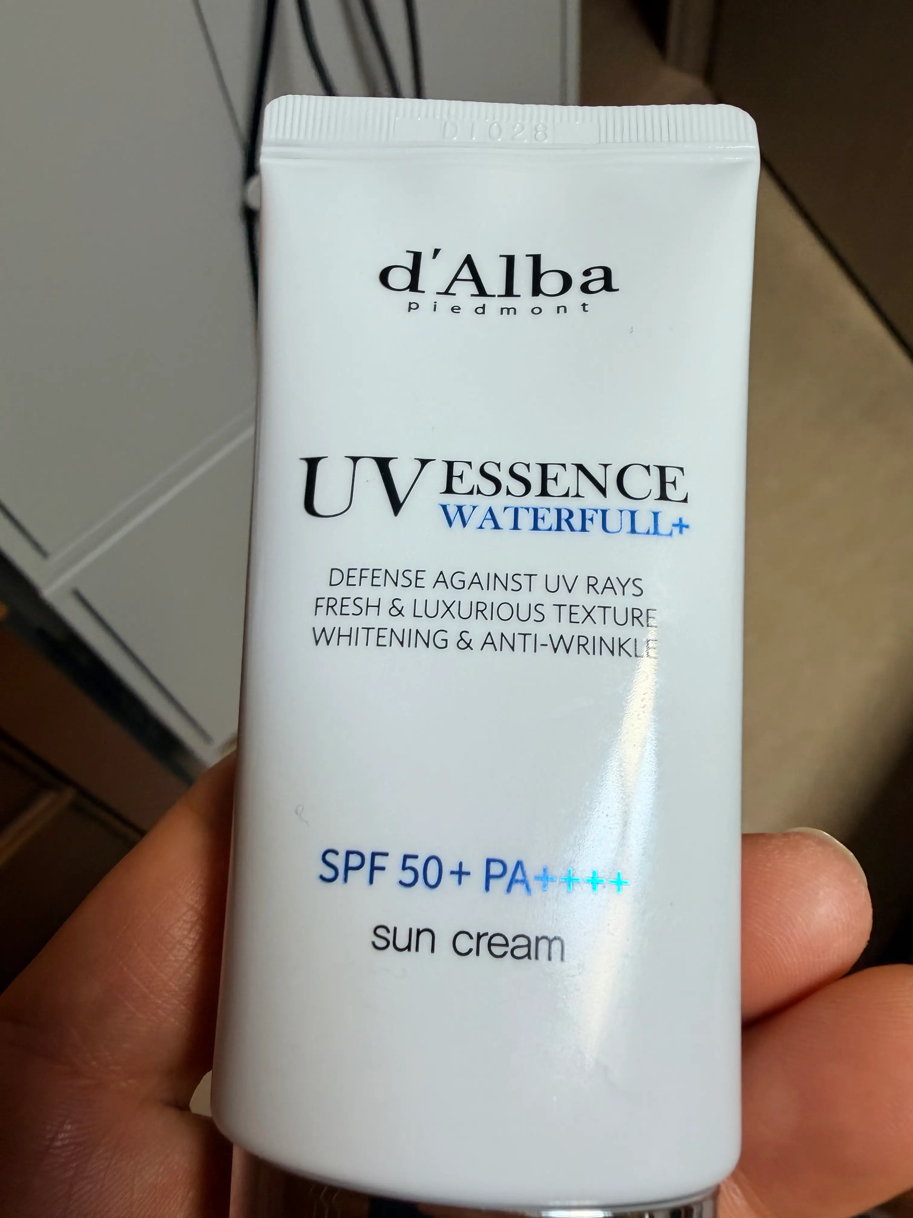 선택된 언니의파우치 리뷰 이미지 - [워터풀 에센스 선크림]