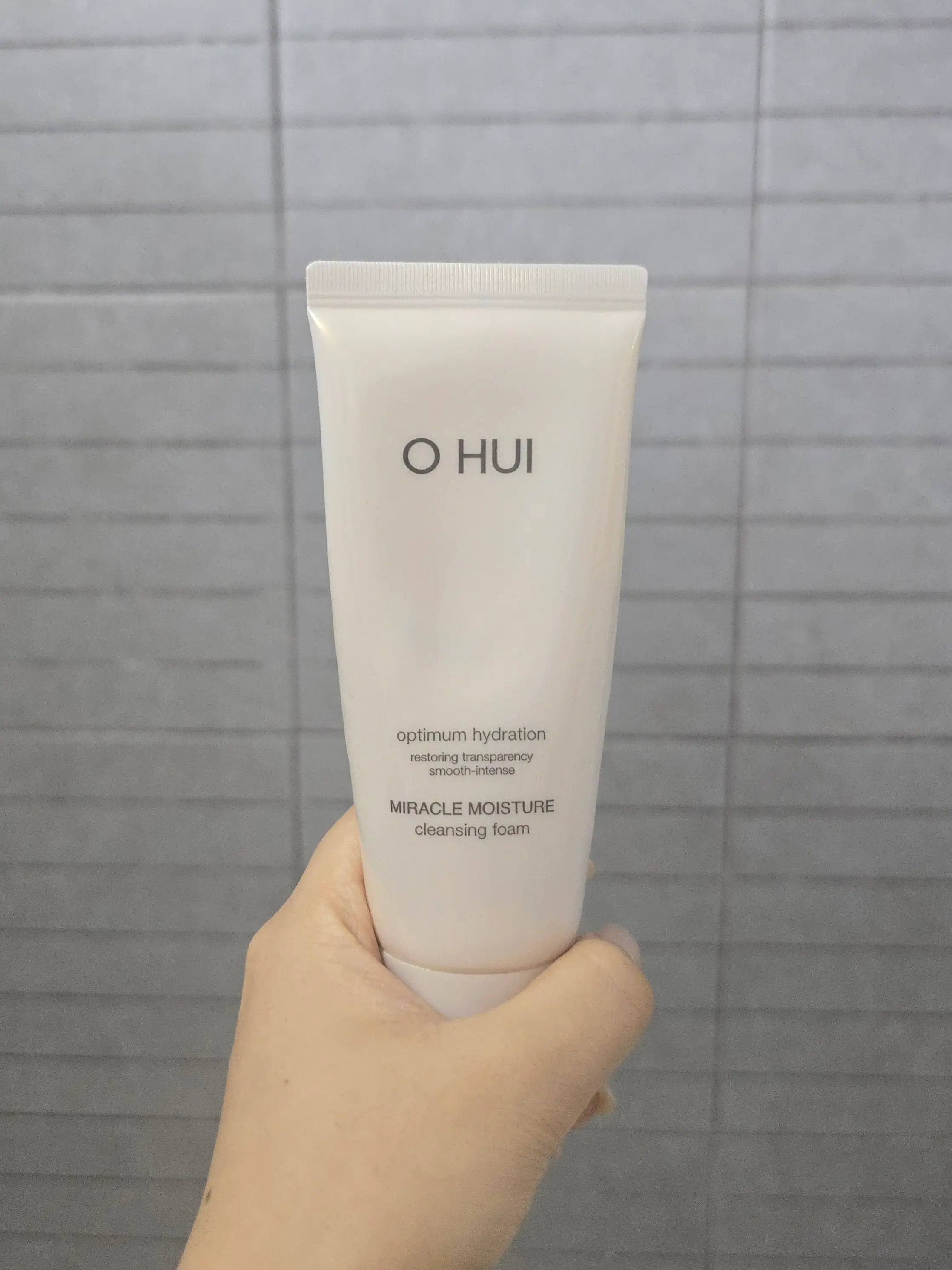 선택된 언니의파우치 리뷰 이미지 - [미라클 모이스처 클렌징 폼]