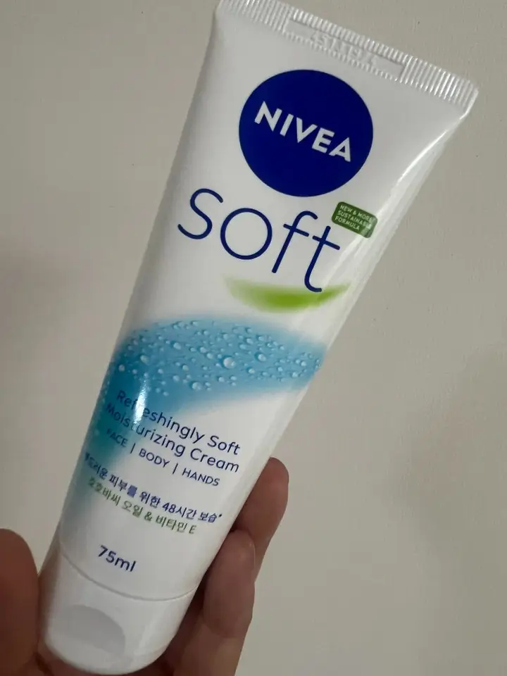 선택된 언니의파우치 리뷰 이미지 - [소프트 리프레싱 모이스춰라이징 크림]