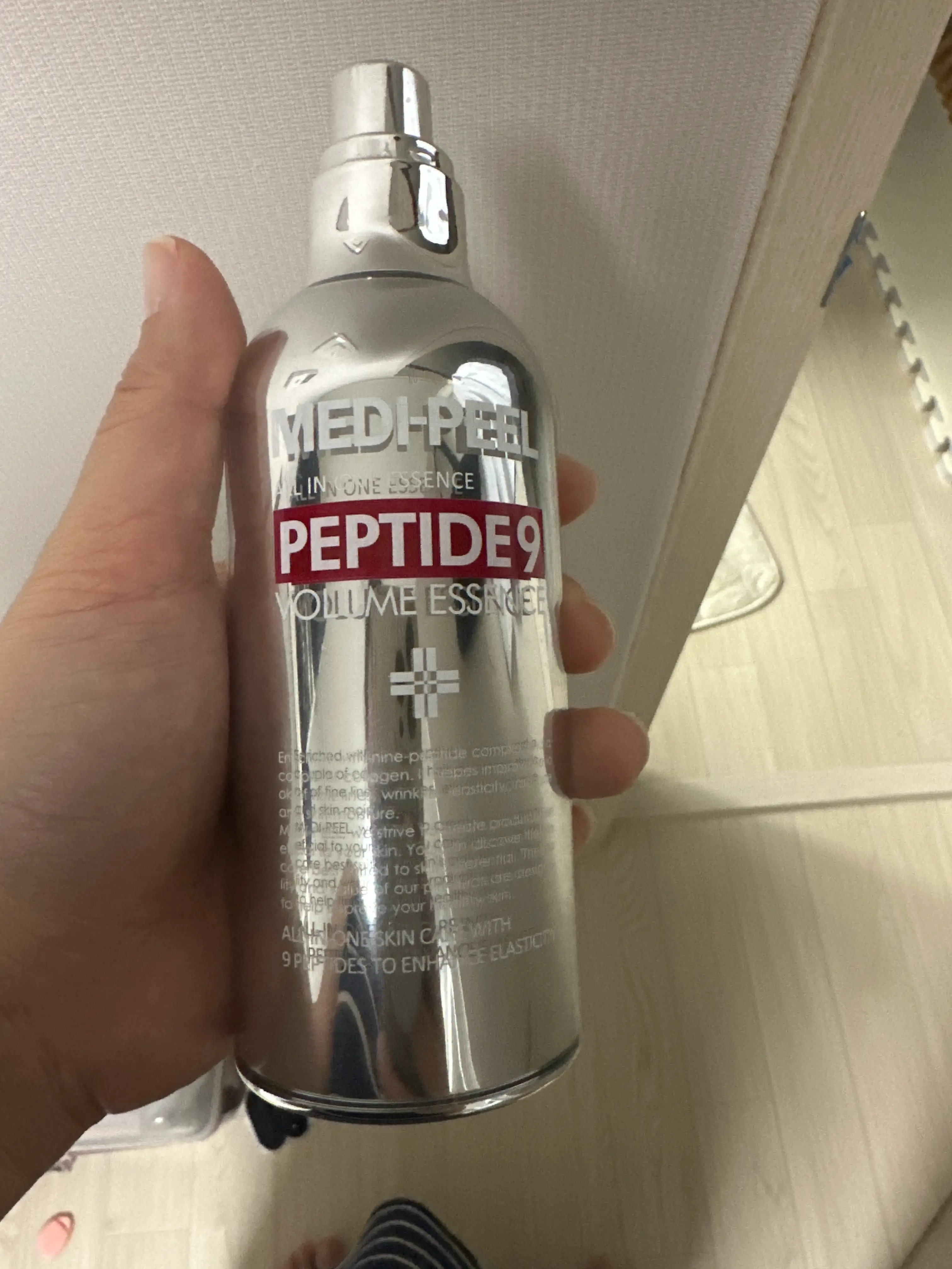 선택된 언니의파우치 리뷰 이미지 - [펩타이드9 볼륨 올인원 에센스 프로]