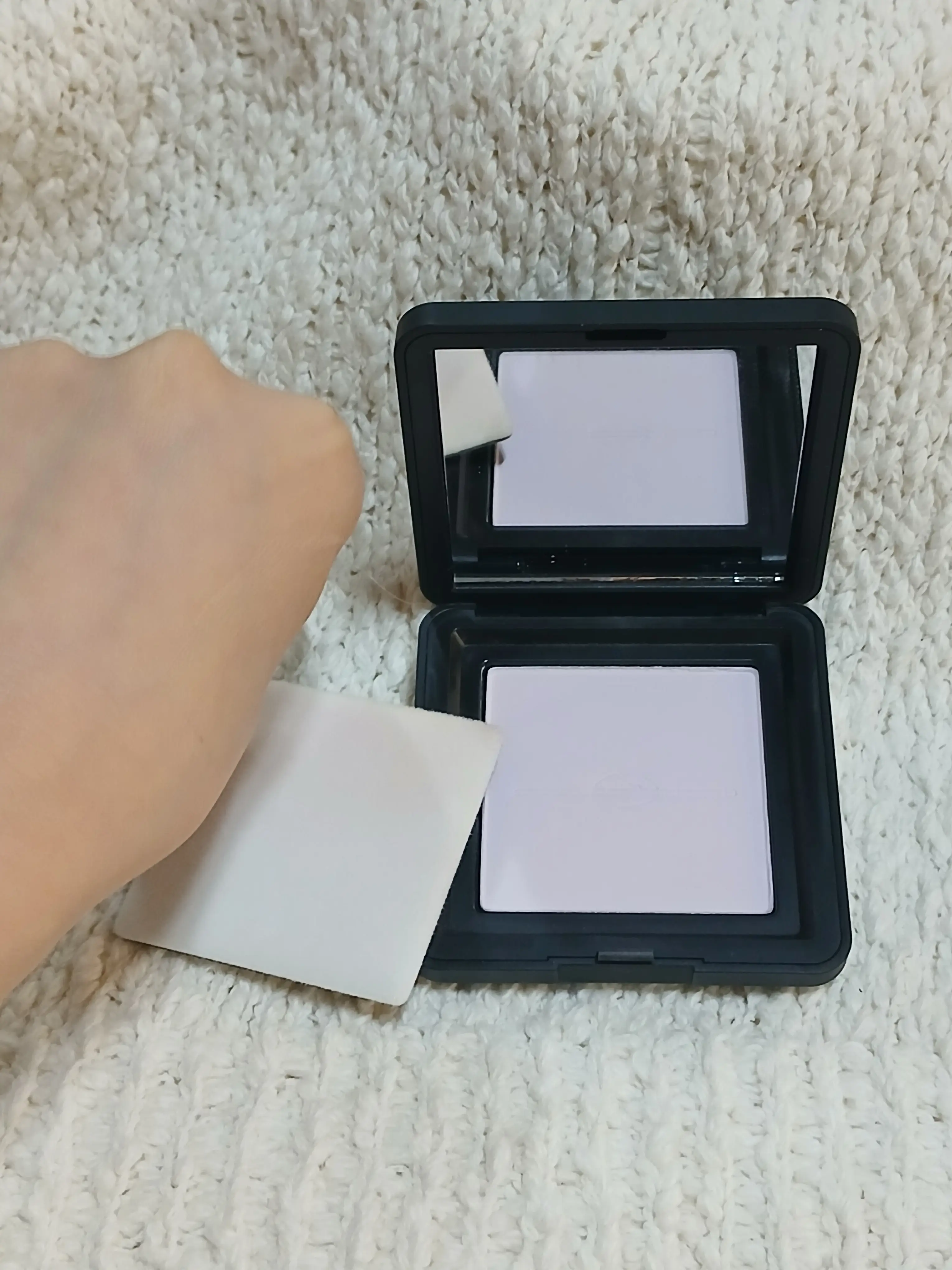 선택된 언니의파우치 리뷰 이미지 - [HD SKIN 퍼펙팅 프레스드 파우더]