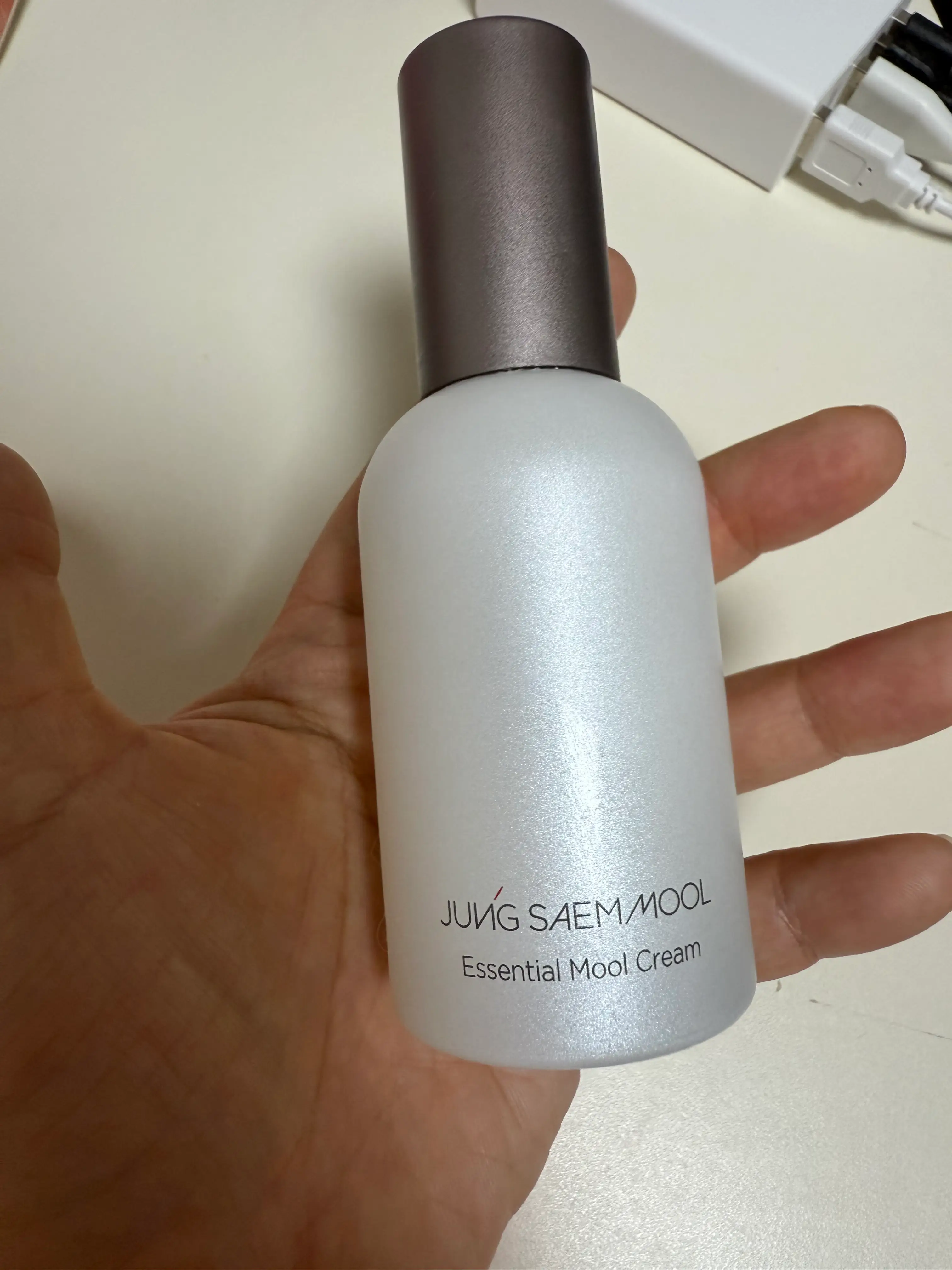 선택된 언니의파우치 리뷰 이미지 - [에센셜 물 크림]