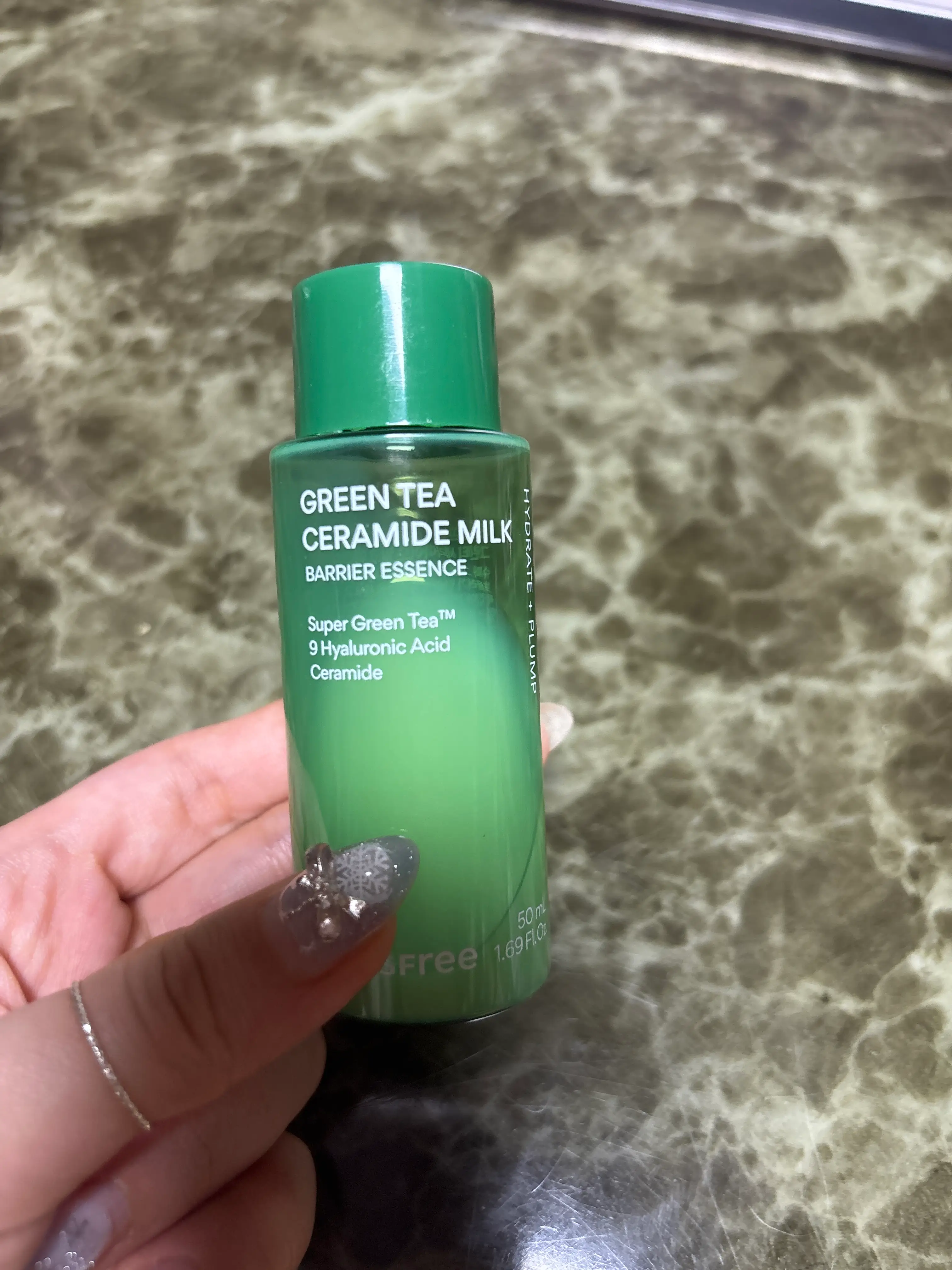 선택된 언니의파우치 리뷰 이미지 - [그린티 세라마이드 밀크 베리어 에센스]