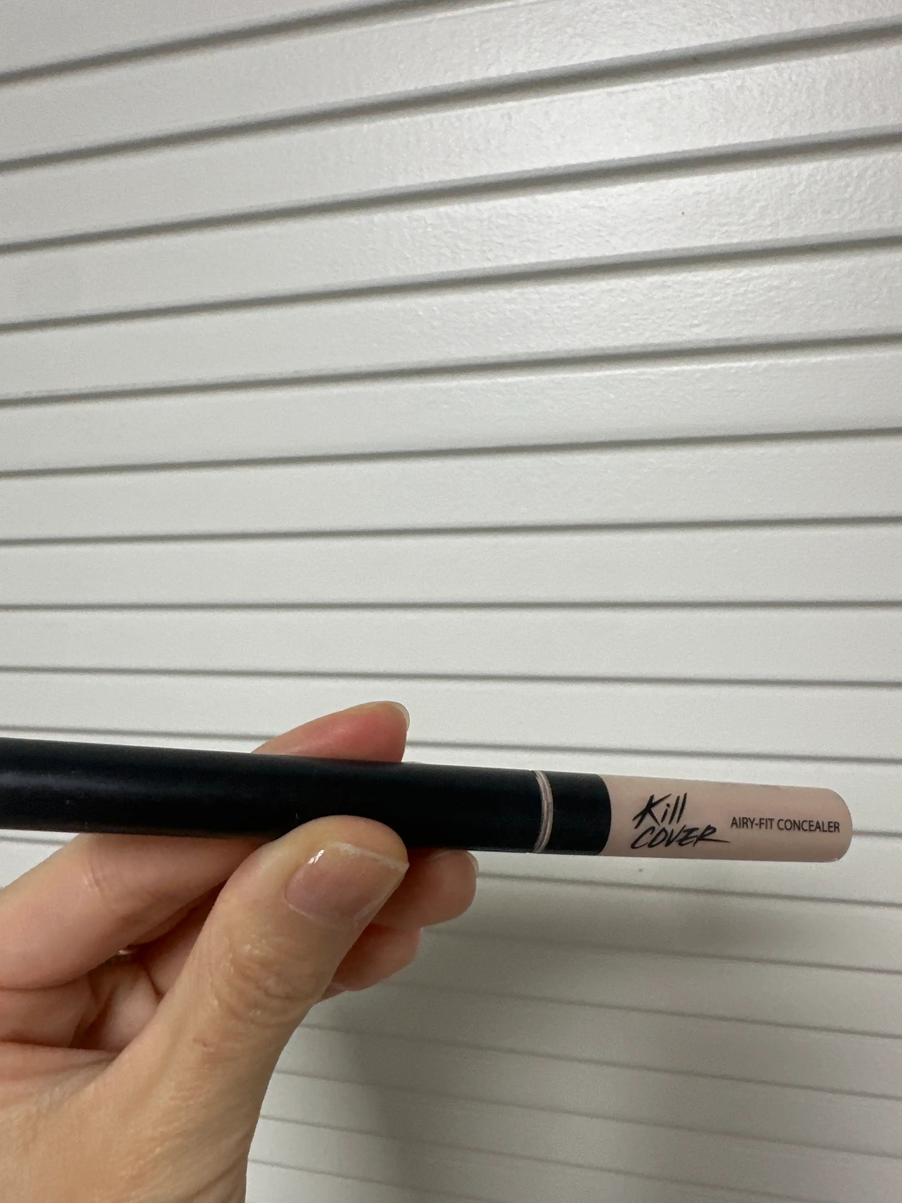 선택된 언니의파우치 리뷰 이미지 - [킬커버 에어리핏 컨실러]