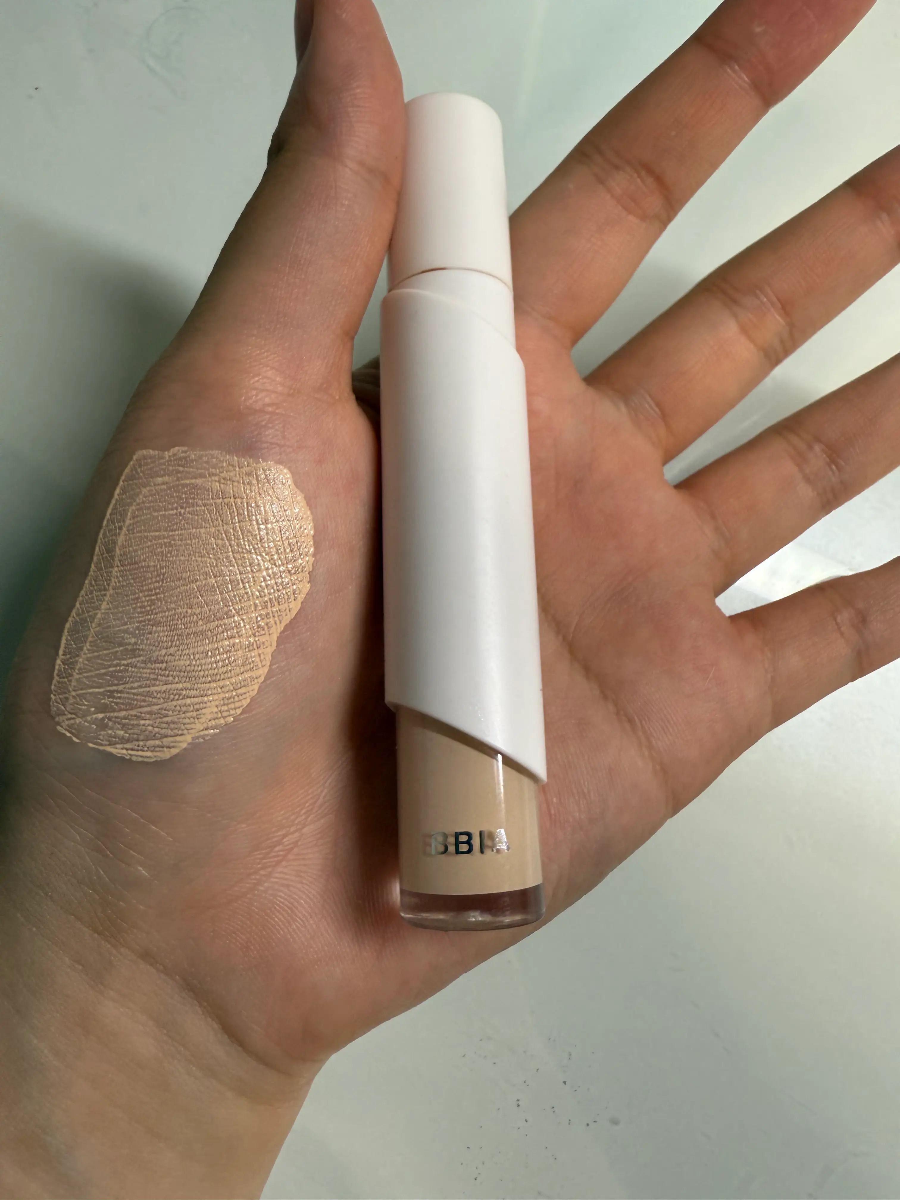 선택된 언니의파우치 리뷰 이미지 - [(오 에디션) 오 스테이 컨실러]